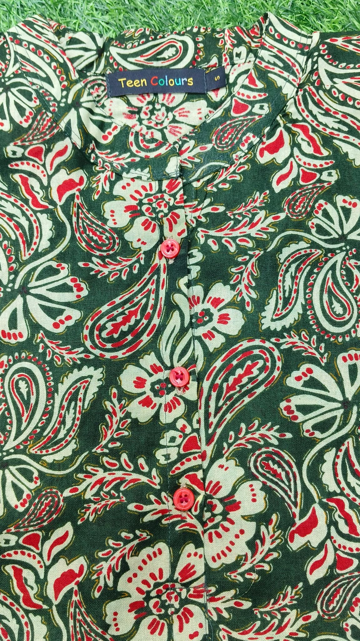 Women's Premium Forest Green Cotton Paisley Floral Print 2-Piece KurtiSet with Chinese Collar, Front Open Buttons, A-Line Princess Cut Top & Straight Pant