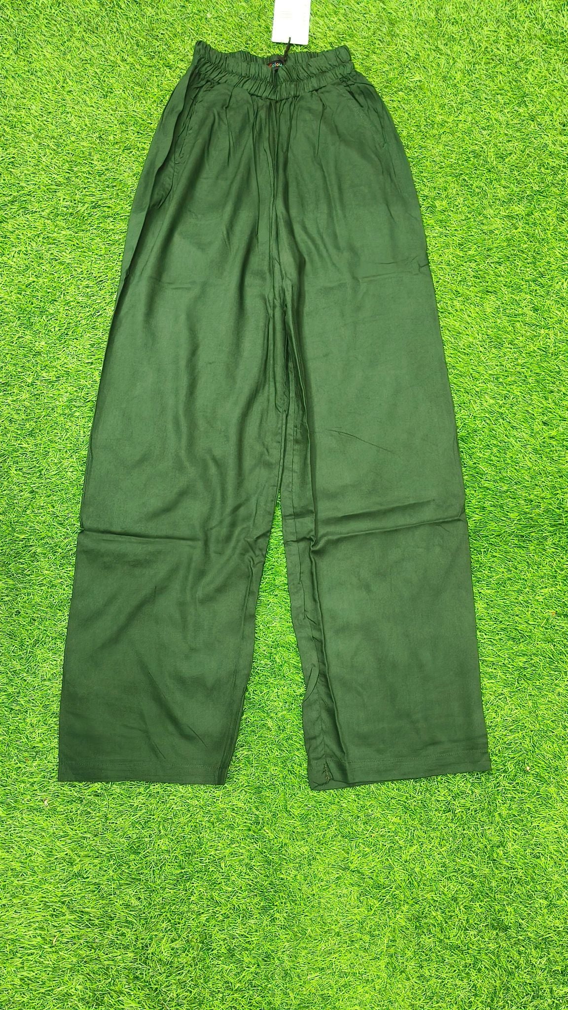 Bottle Green Solid Wide-Leg Palazzo with Pockets
