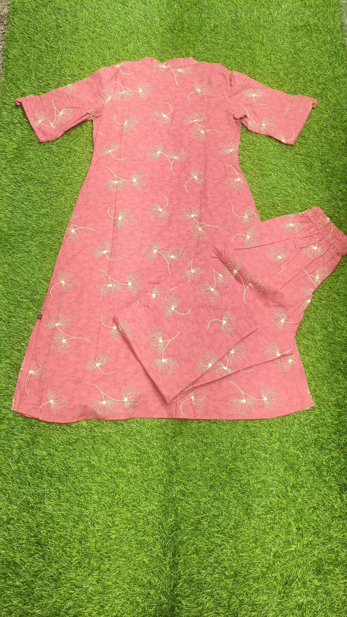 Women's Premium Dusty Pink Cotton Floral Print 2-Piece KurtiSet with Chinese Collar, Front Open Buttons, A-Line Princess Cut Top & Straight Pant