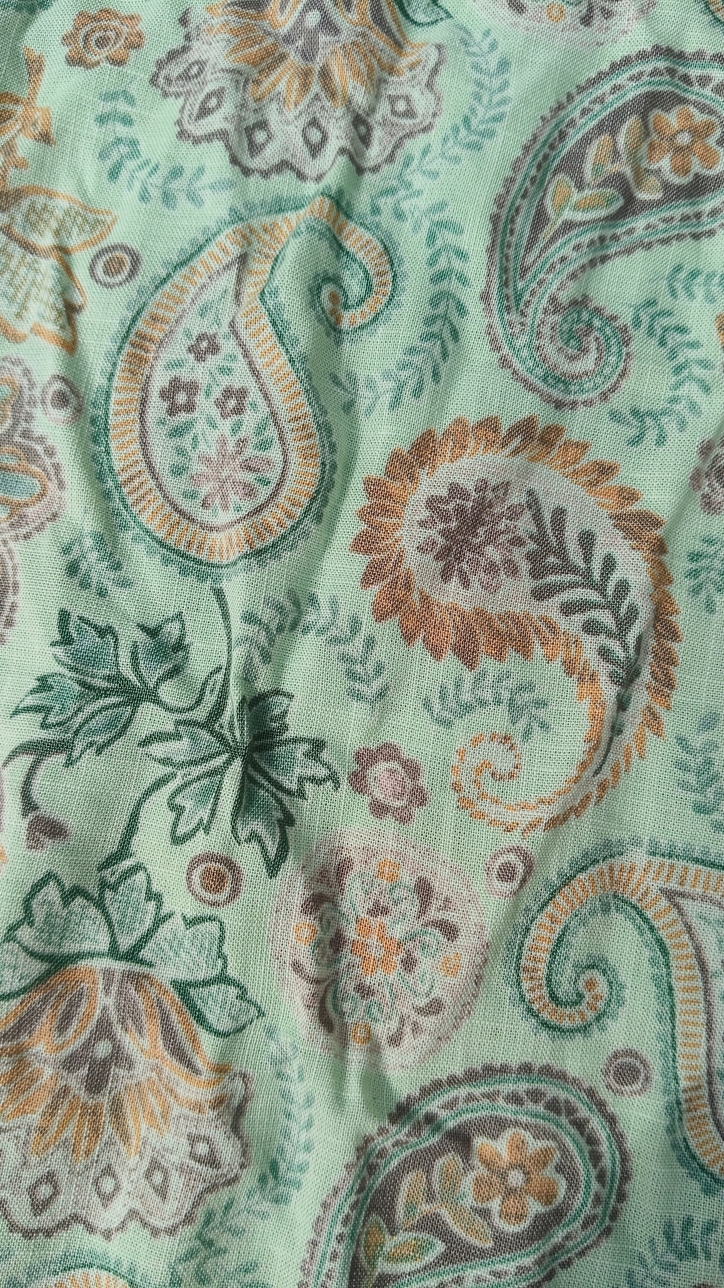 Women’s Pista Green Cotton Floral Paisley Printed Straight-Cut Kurthi with Elbow Sleeves & Pocket