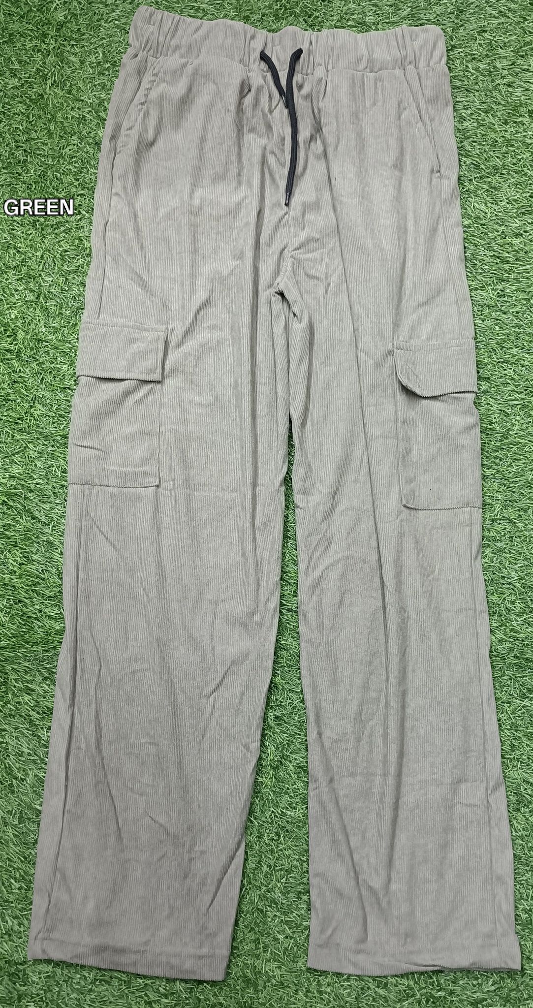 Men's Light sage Green Sporty Cargo Track Pants with Zipper Pockets
