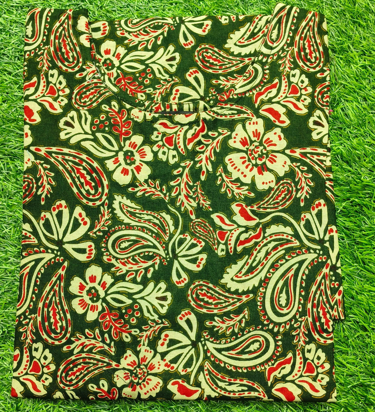 Women’s Bottle Green Floral Paisley Printed Cotton Straight-Cut Kurthi with Elbow Sleeves & Pocket