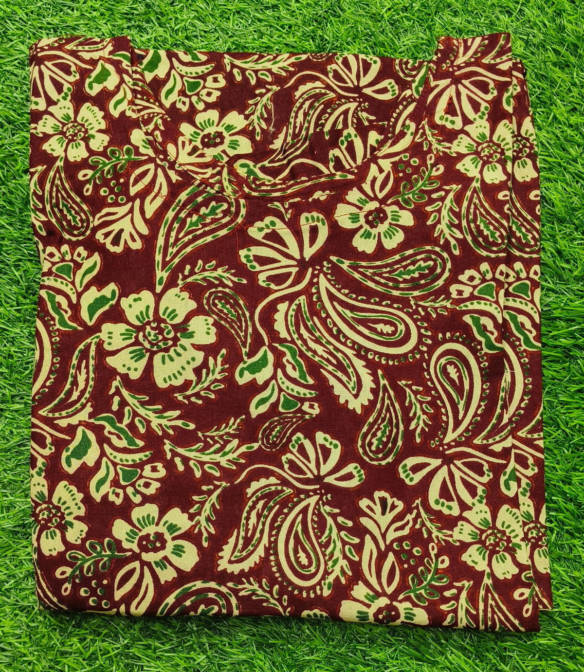 Women’s Wine Maroon Floral Paisley Printed Cotton Straight-Cut Kurthi with Elbow Sleeves & Pocket