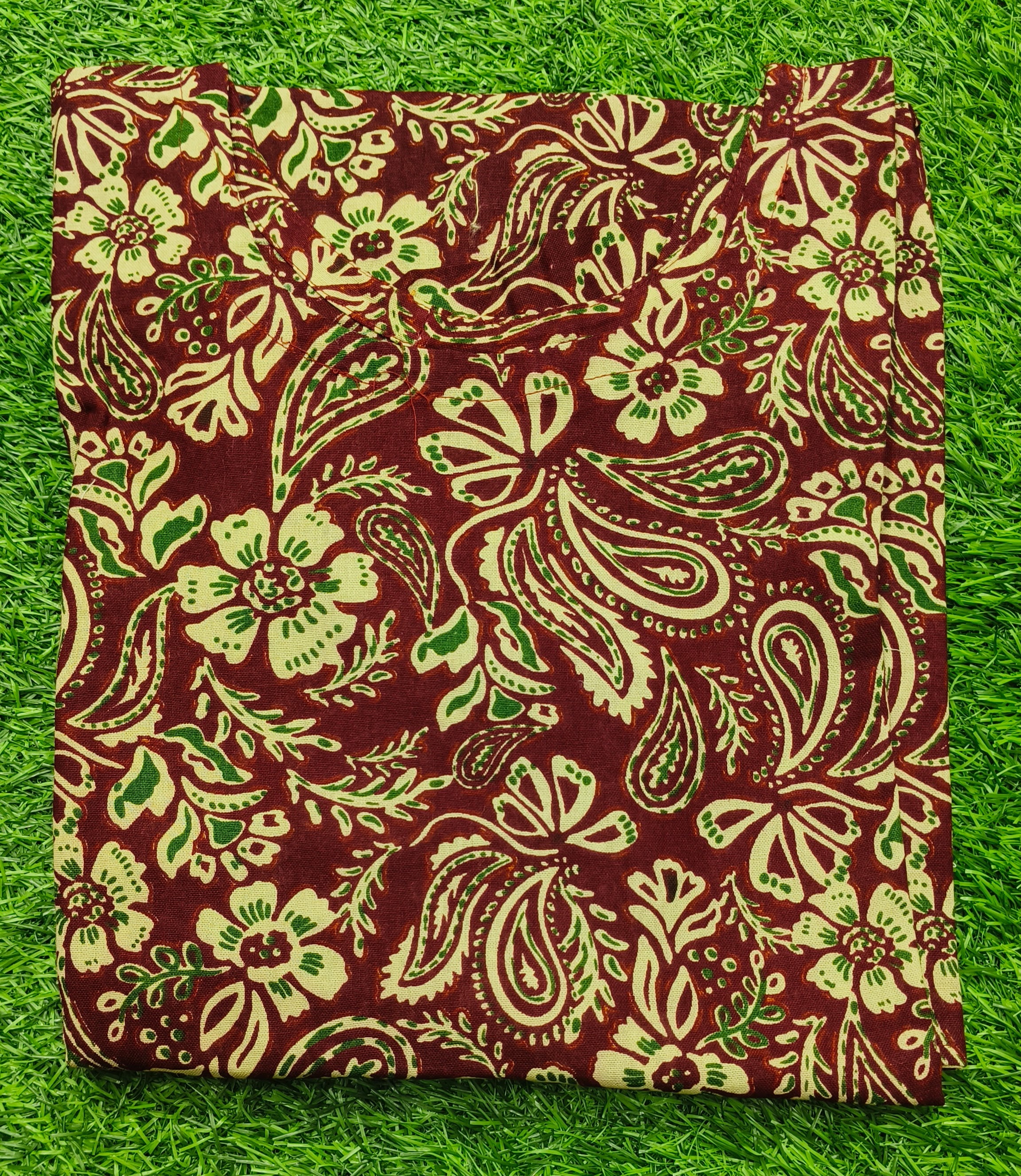 Women’s Wine Maroon Floral Paisley Printed Cotton Straight-Cut Kurthi with Elbow Sleeves & Pocket
