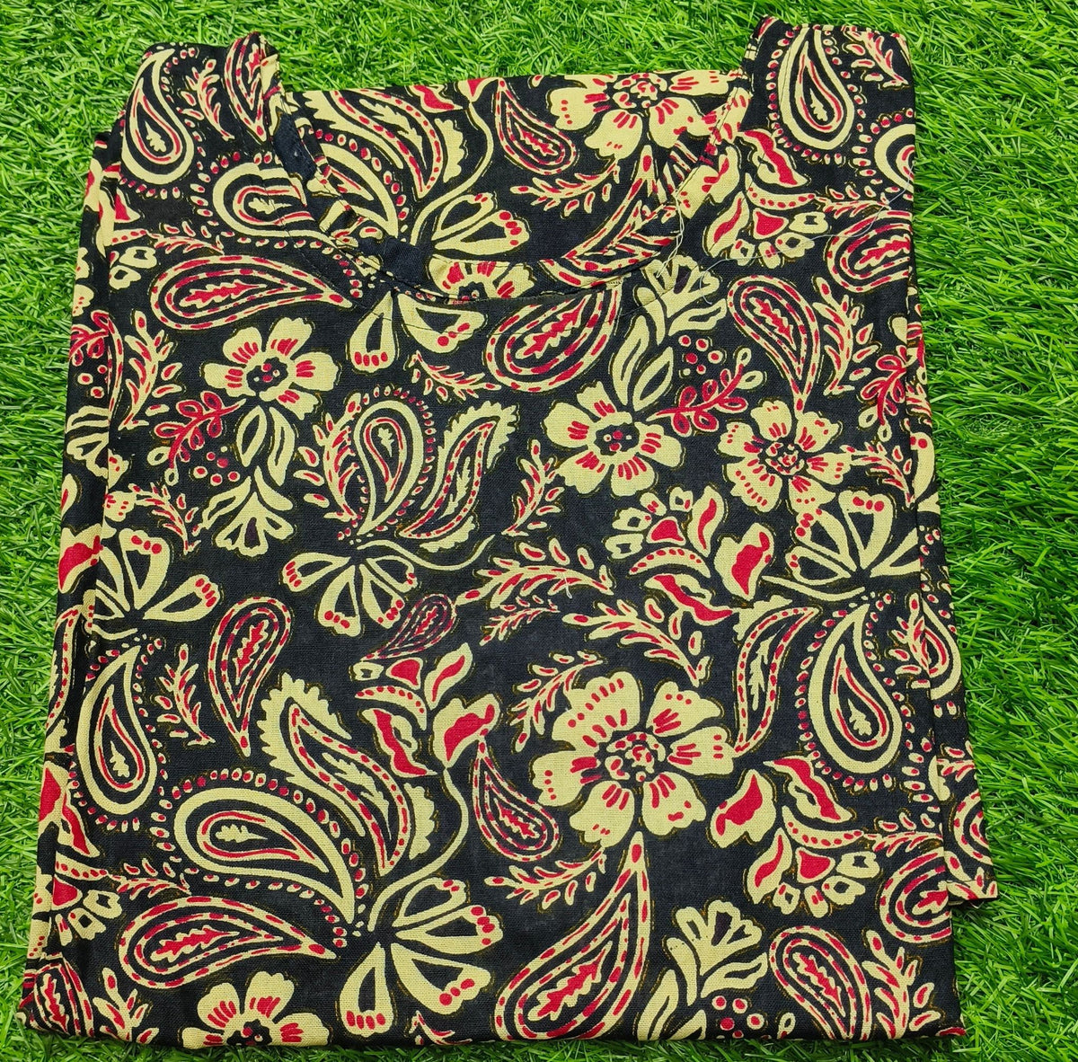 Women’s Navy Blue Floral Paisley Printed Cotton Straight-Cut Kurthi with Elbow Sleeves & Pocket