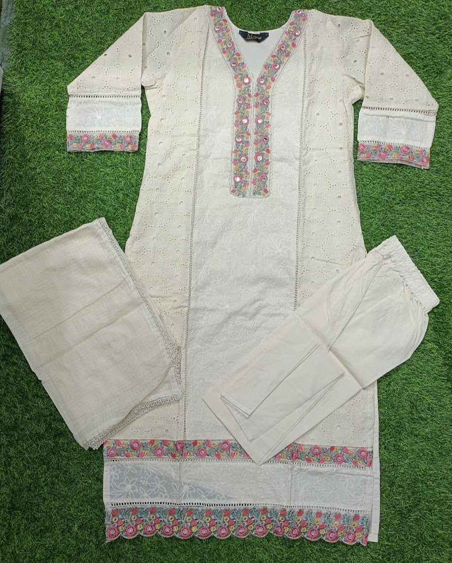 Women’s Off-White Floral Embroidered Cotton 3-Piece Kurti Set