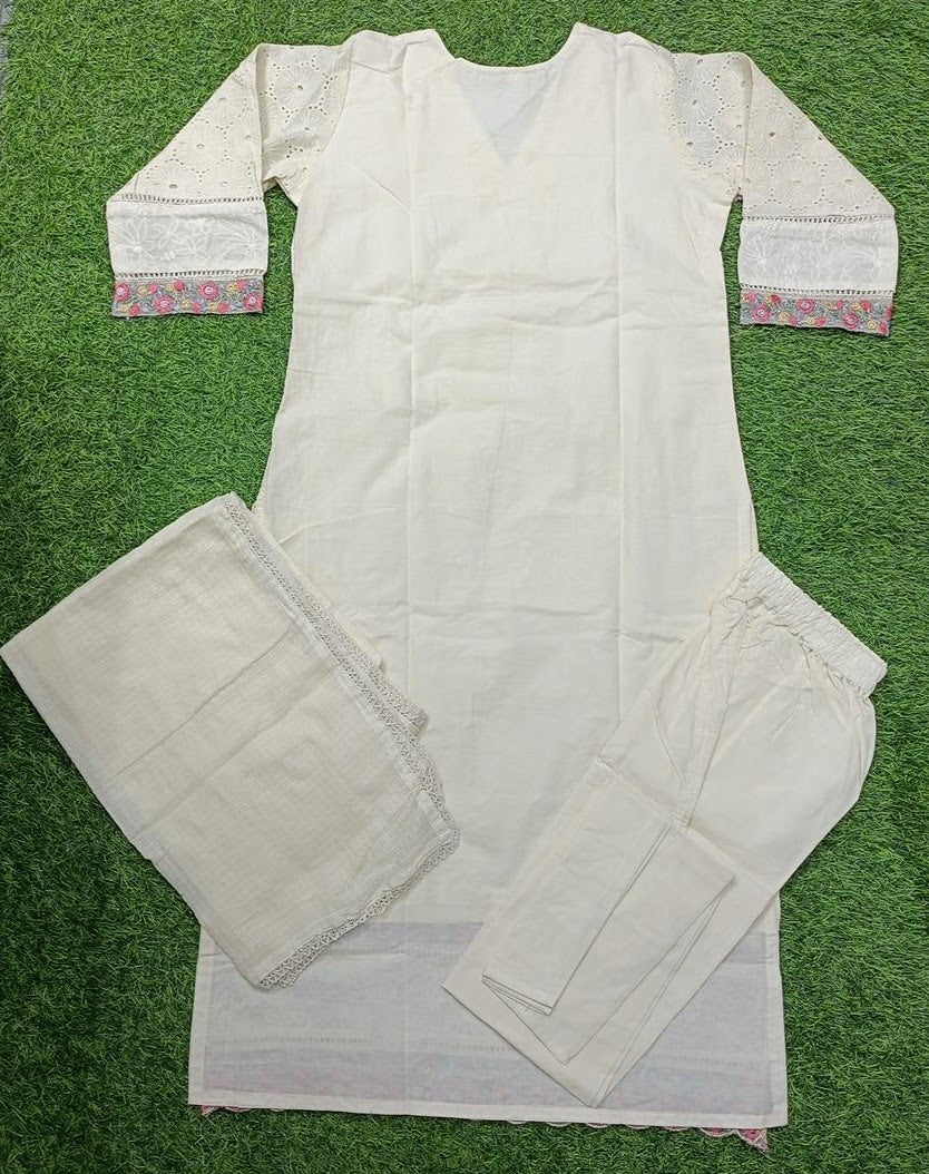 Women’s Off-White Floral Embroidered Cotton 3-Piece Kurti Set