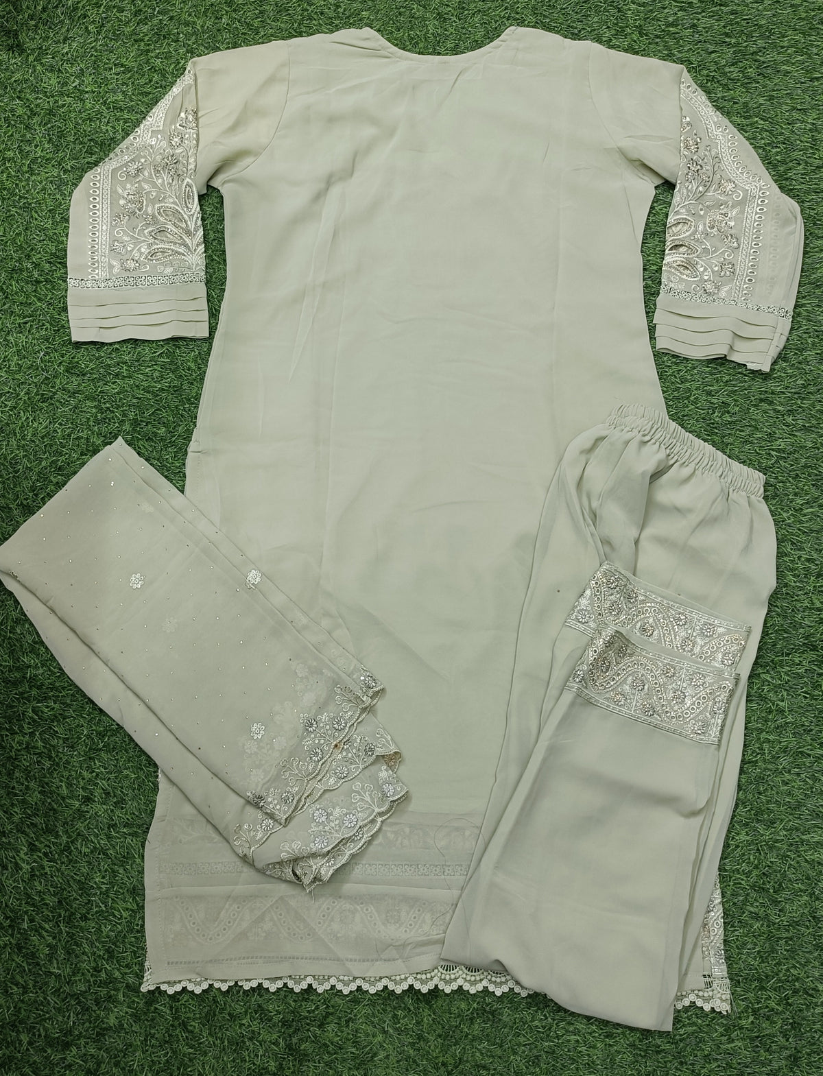 Women’s Light Green Embroidered 3-Piece Georgette Kurti Set