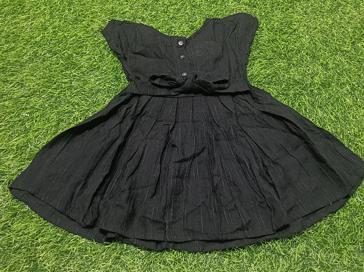 Kids Black Textured Short Sleeve Frock