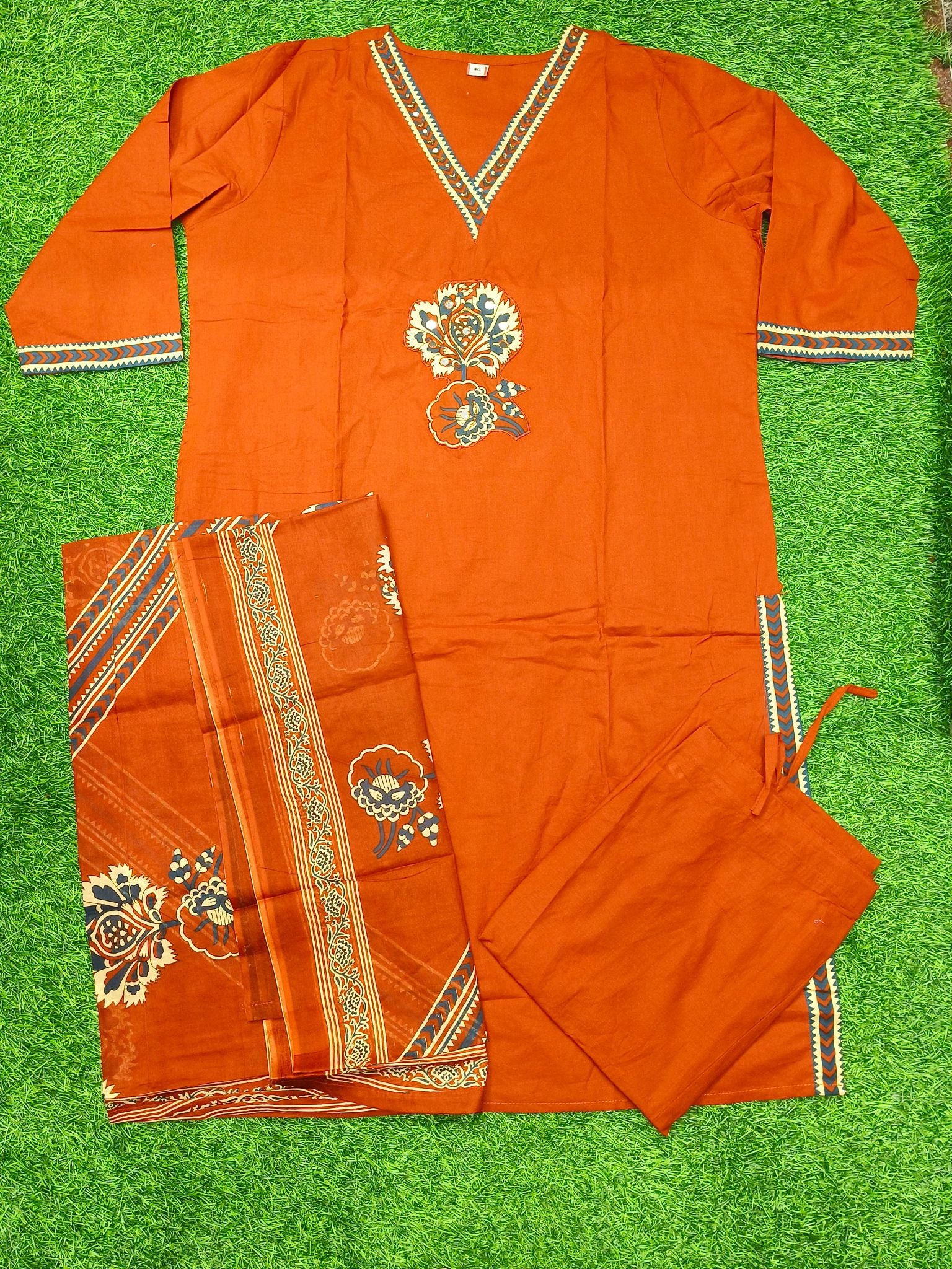 Women's Rust Orange Ethnic 3-Piece Kurti Set with Patchwork and Printed Border
