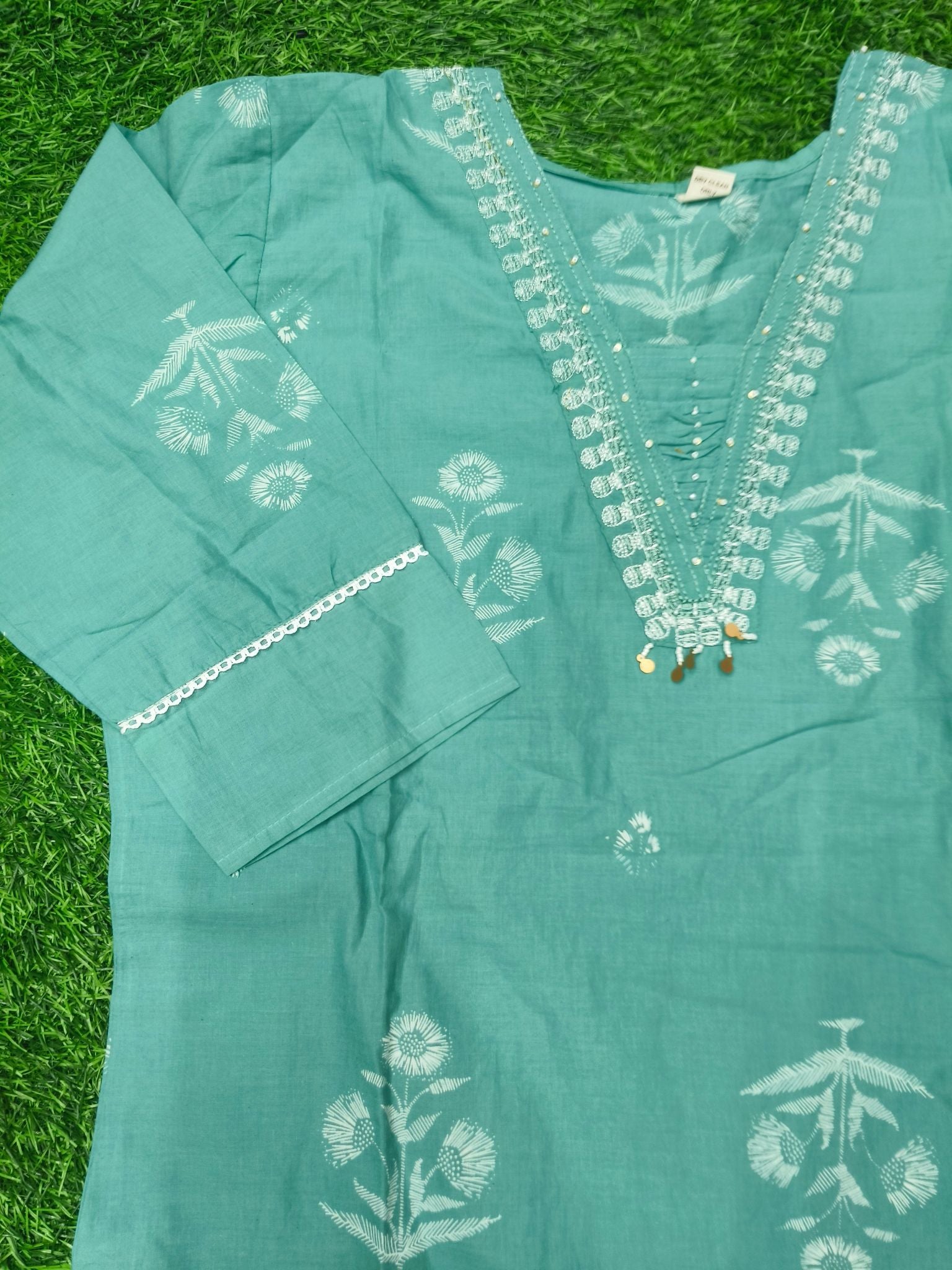 Women's Premium Light Green V-Neck 3-Piece Kurti Set with Embroidered Detailing