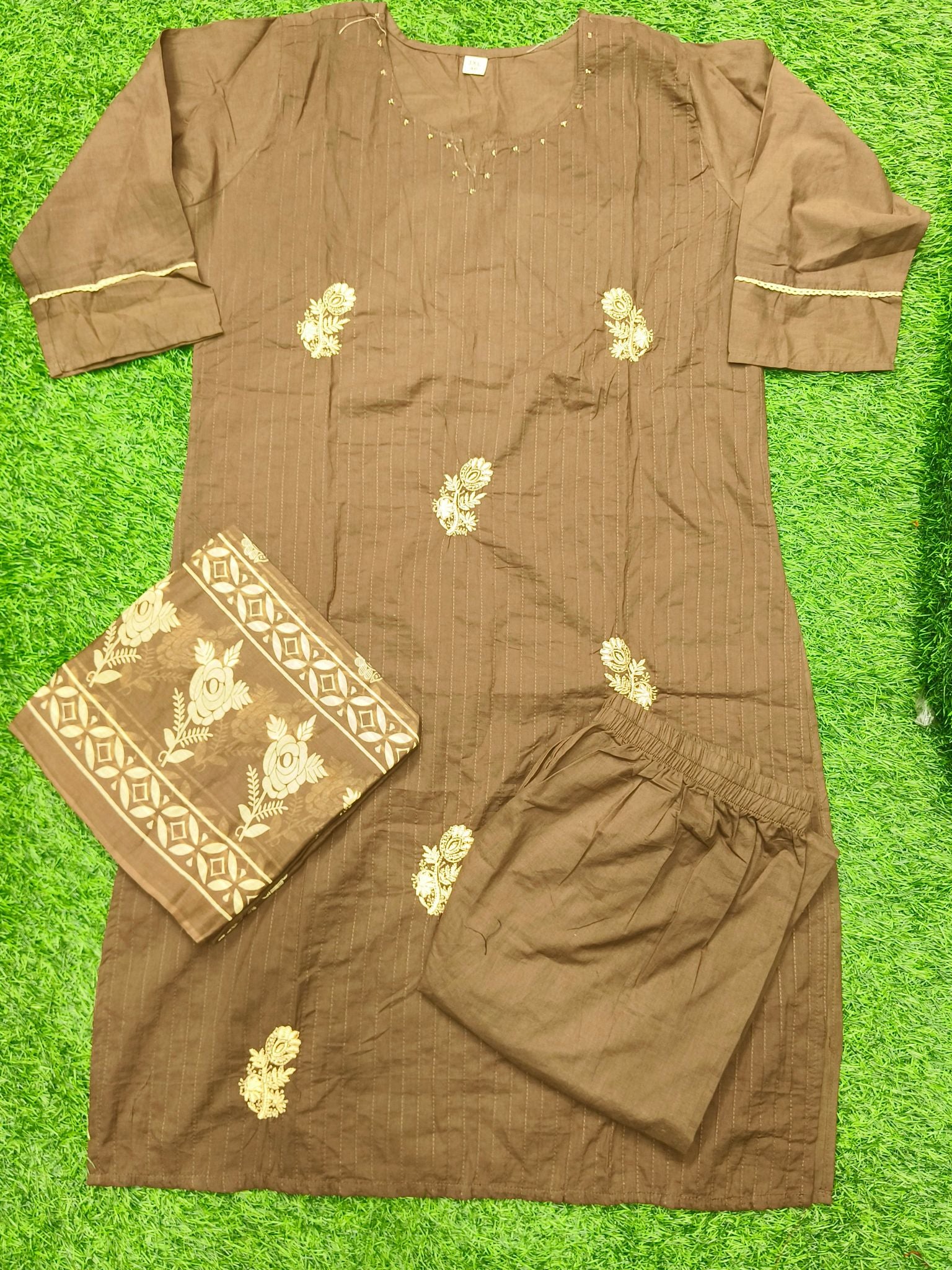 Women's Dark Brown Ethnic 3-Piece Kurti Set with embroidery work