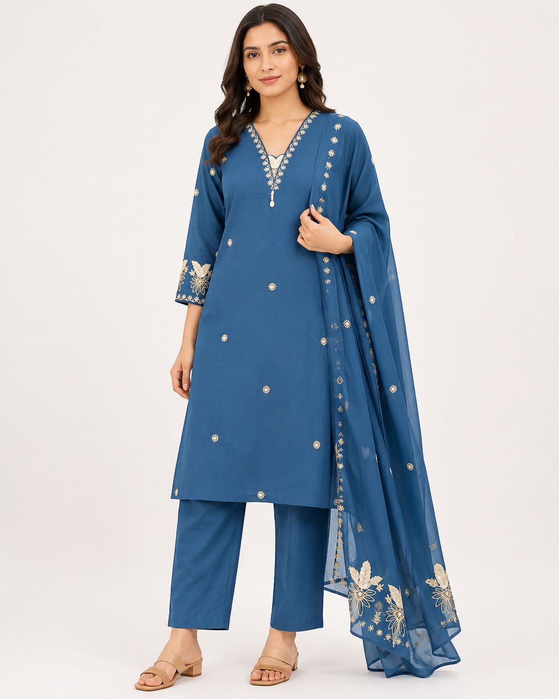 Women's Teal Blue Ethnic 3-Piece Kurti Set with V-Slit, Embroidered Border and 3/4 Sleeves