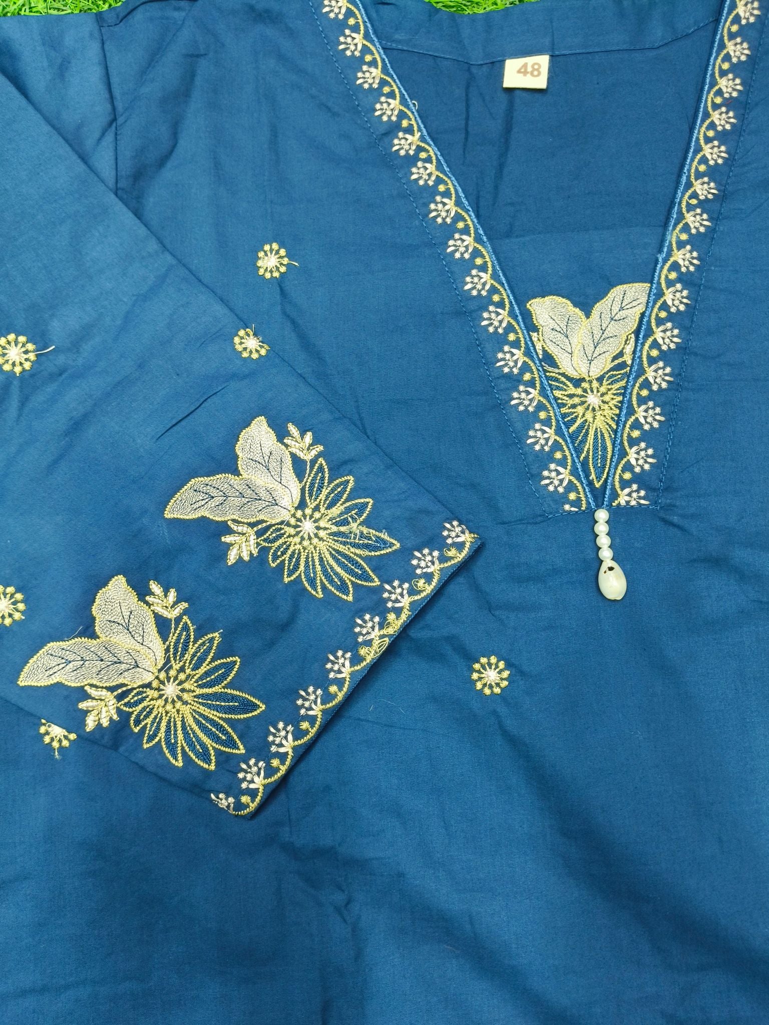 Women's Teal Blue Ethnic 3-Piece Kurti Set with V-Slit, Embroidered Border and 3/4 Sleeves