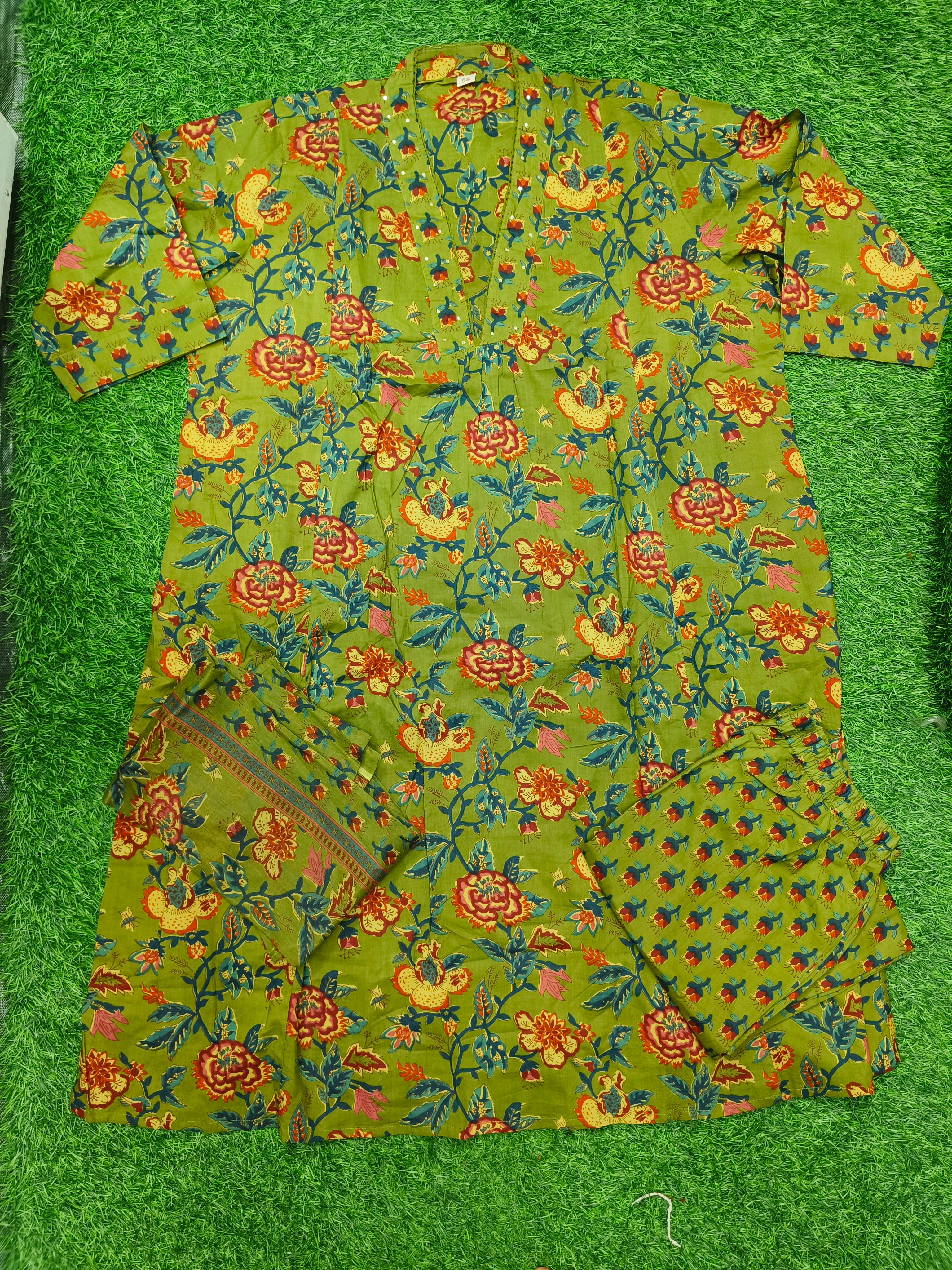 Women's Green Flared Umbrella 3-Piece Kurti Set with 3/4 Sleeves