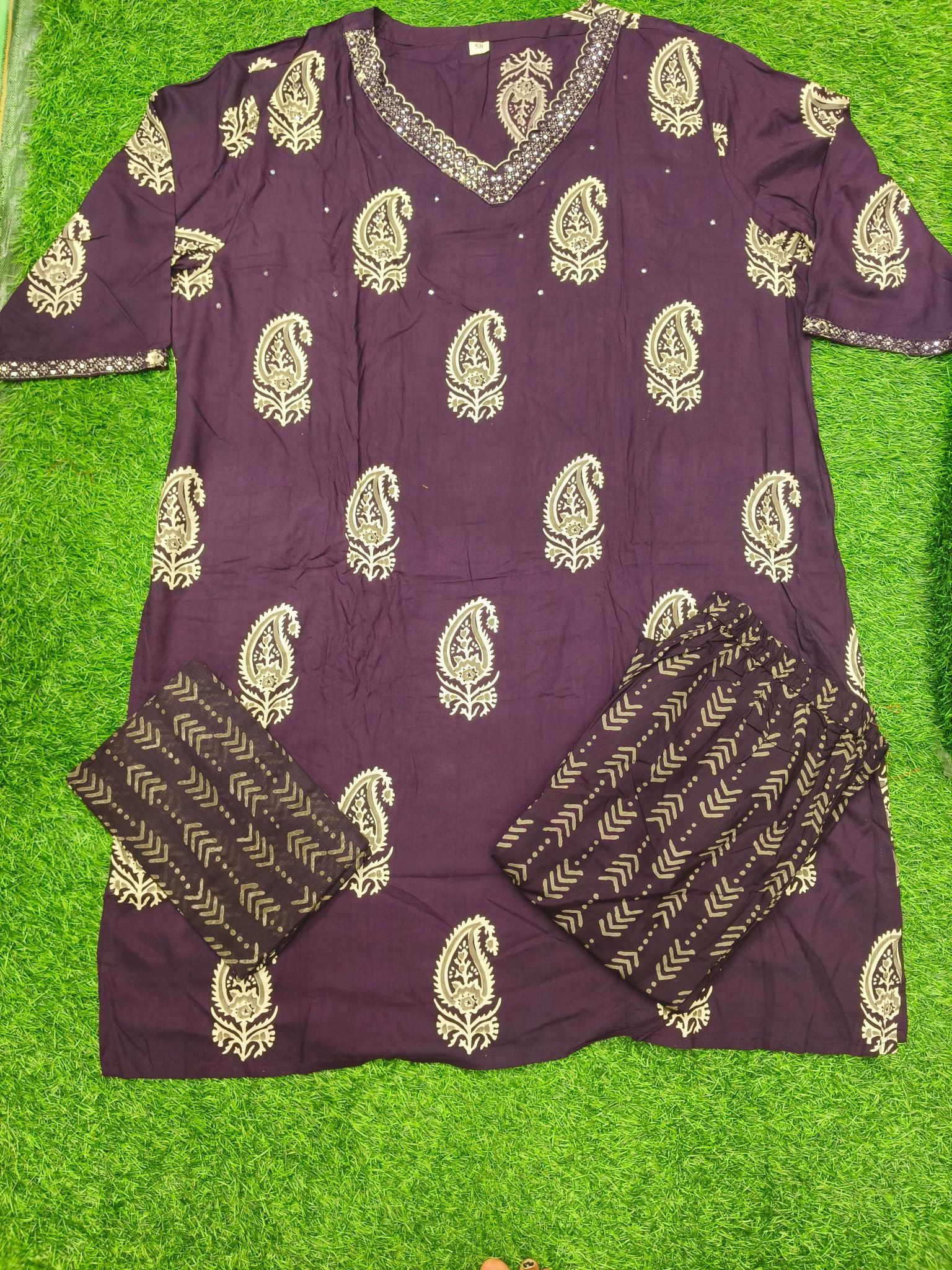 Women's Designer Dark Purple 3-Piece Kurti Set with V-Neck and 3/4 Sleeves