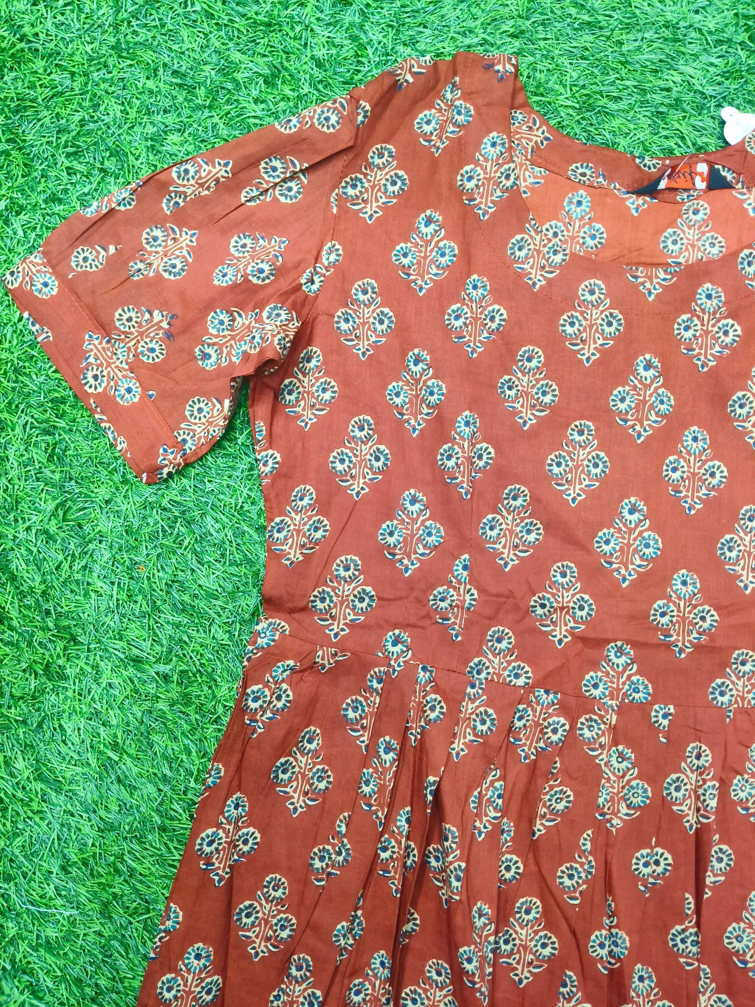 Women's Brown/Maroon Round Neck Umbrella Top with Paisley Print and 3/4 Sleeves