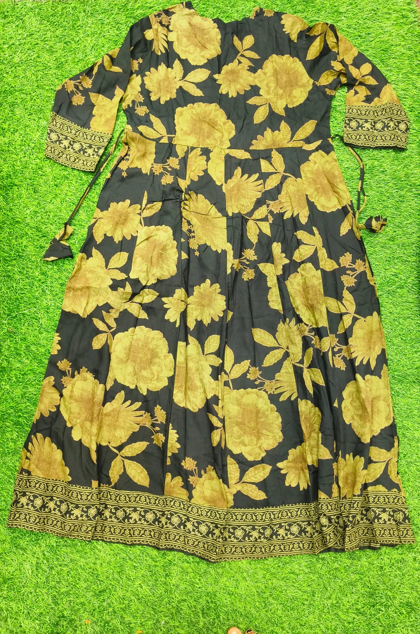 Women's Mirror Work and Embroidered Deep V-Neck Anarkali Kurti