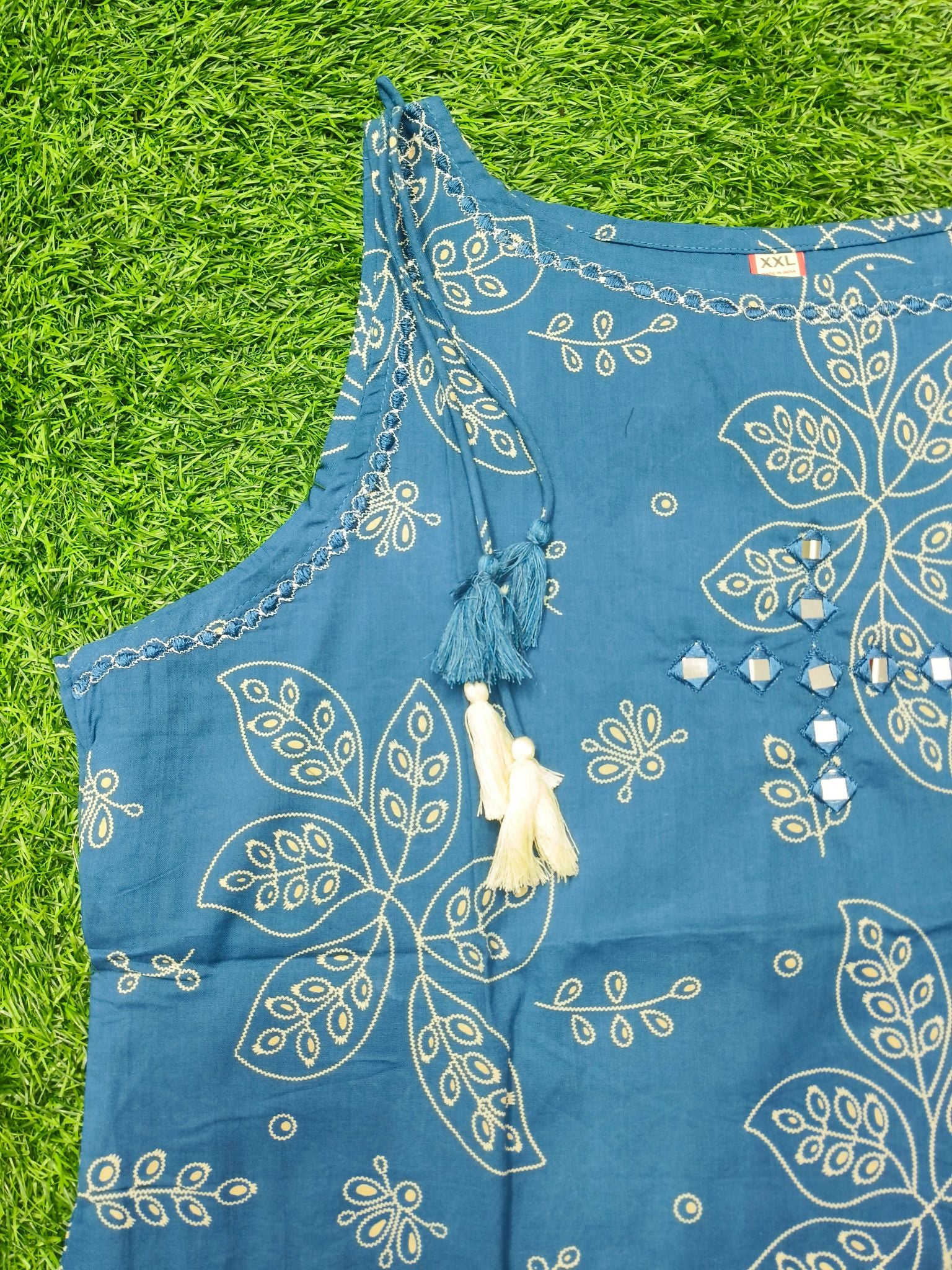 Women's Teal Blue 2-Piece Kurta Set with Thread embroidery work and White Mirror Work