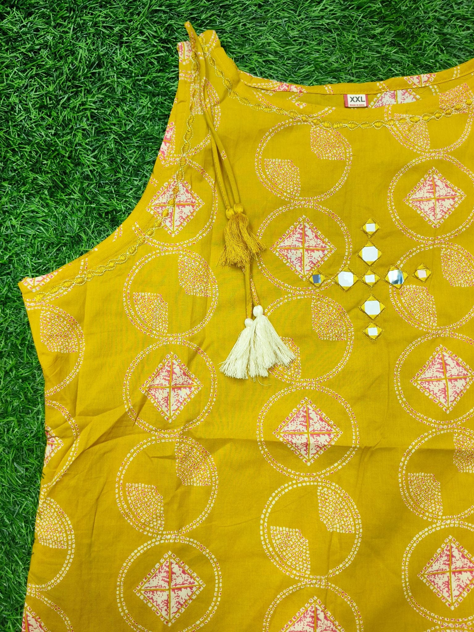 Women's Elegant Lemon Yellow 2-Piece Kurti with Decorative Neckline