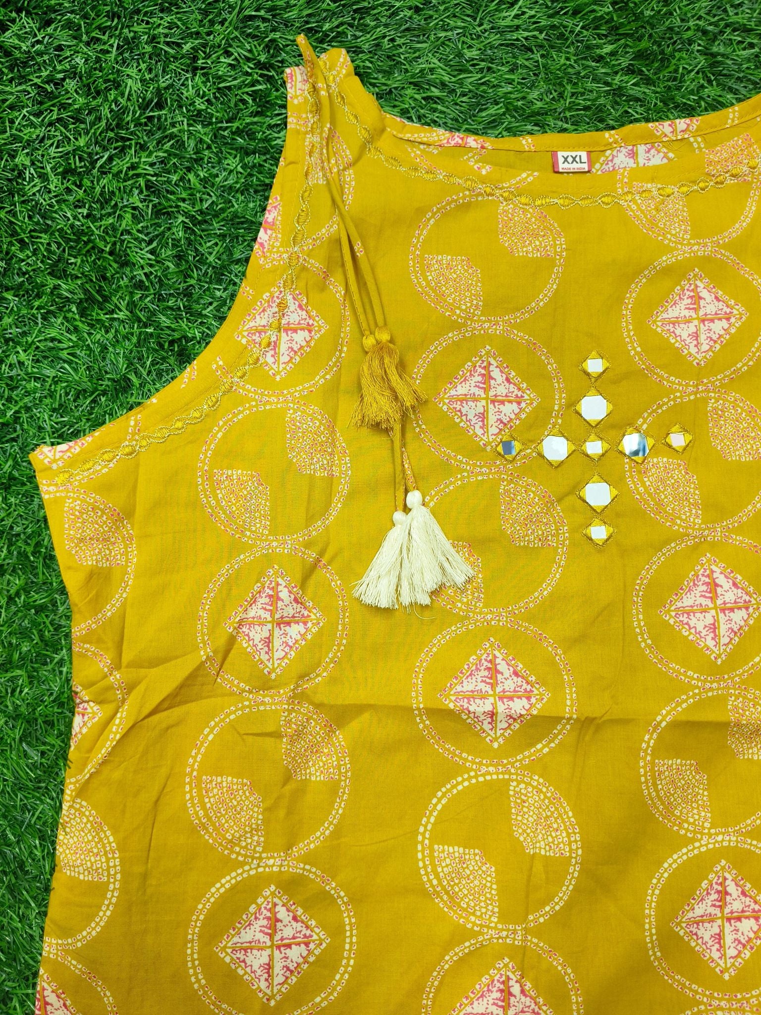 Women's Elegant Lemon Yellow 2-Piece Kurti with Decorative Neckline