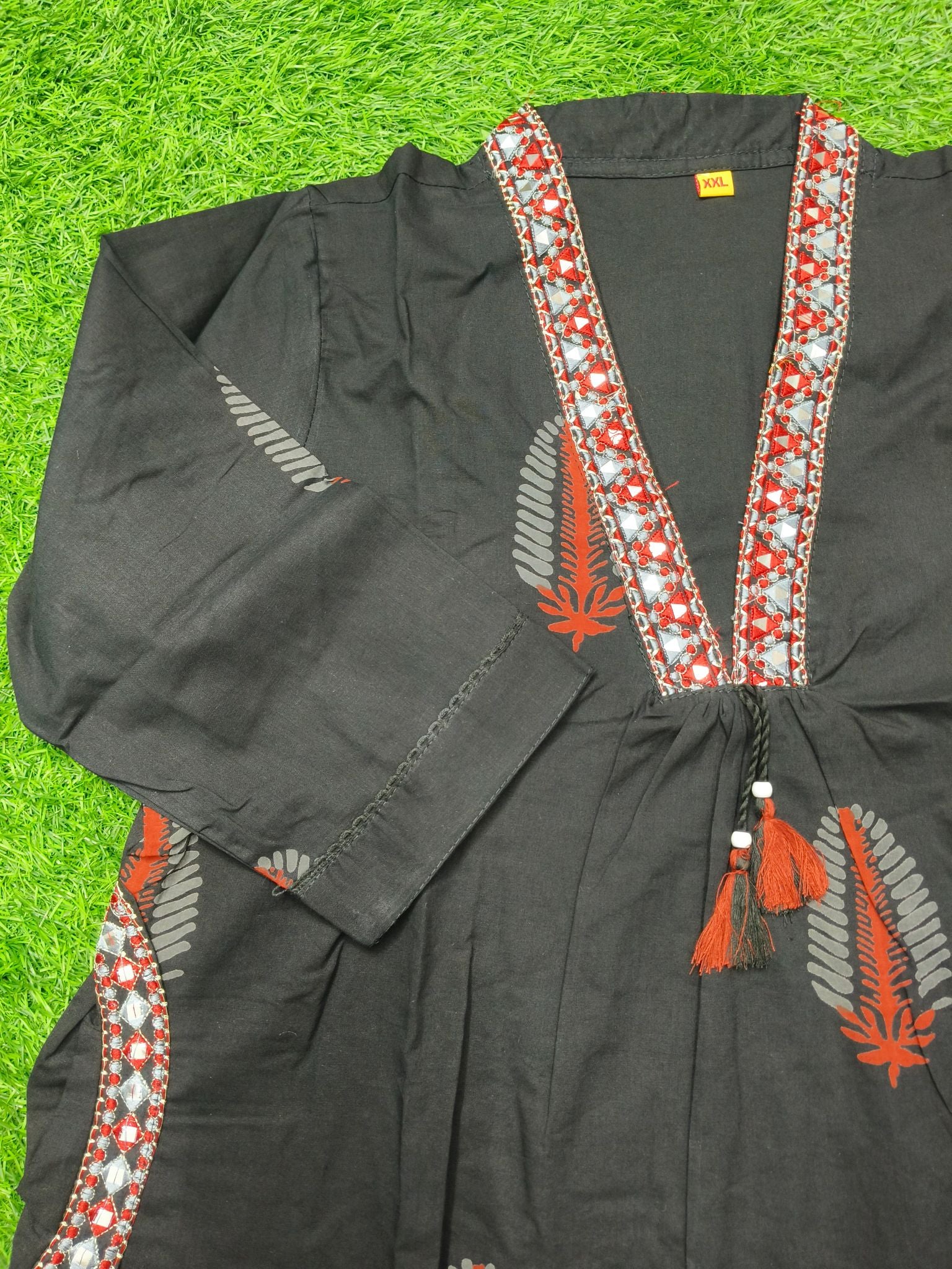 Women's Black 2-Piece Kurti with Red and Silver Mirror Work Neckline and 3/4 Sleeves