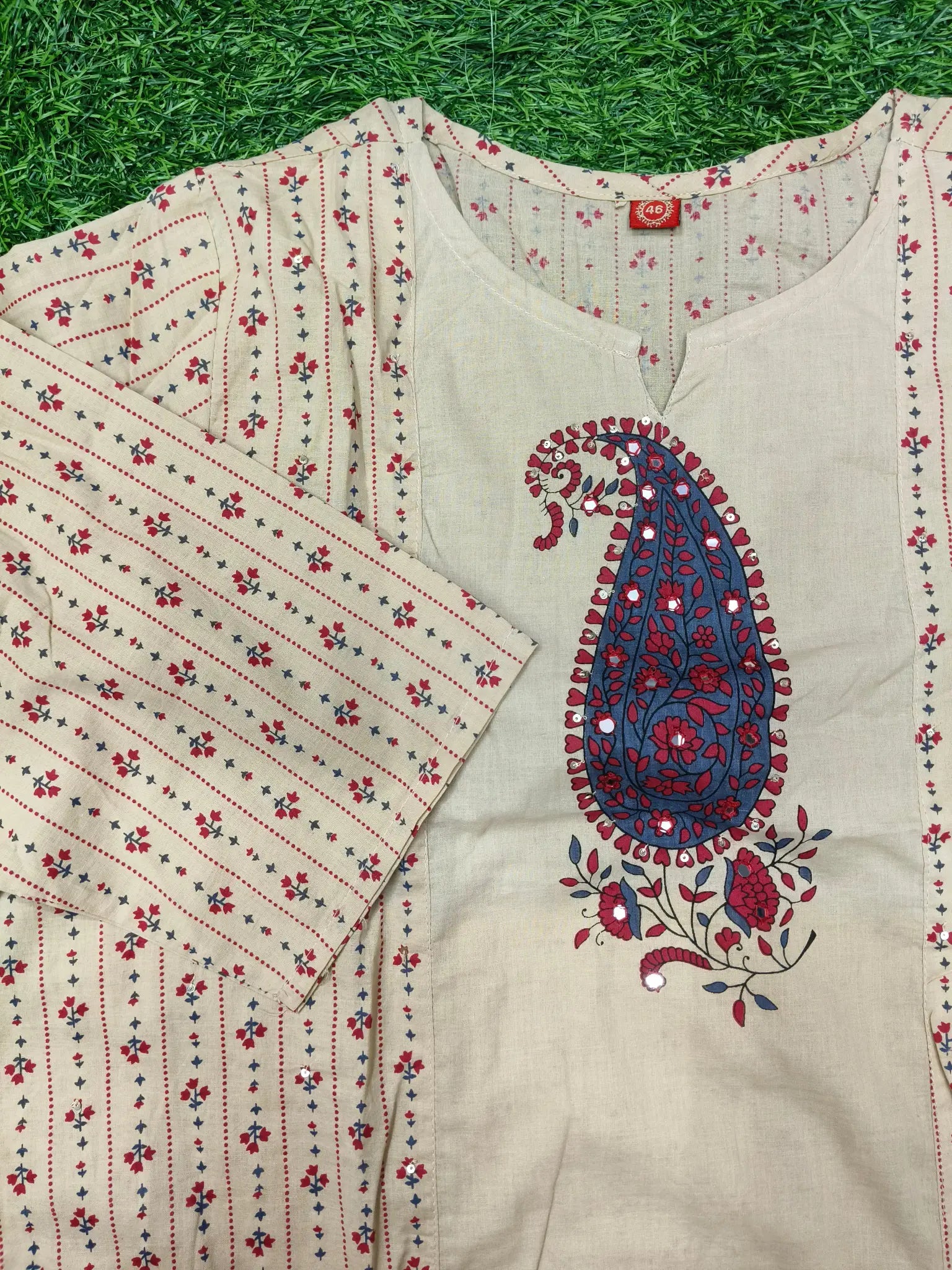 Women's Cream Ethnic 3-Piece Kurti Set with Floral Print and 3/4 Sleeves