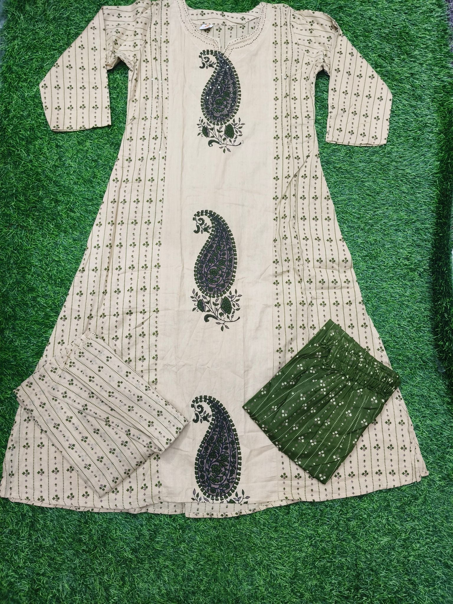 Women's Festive Cream 3-Piece Kurti Set with Embroidered Neckline