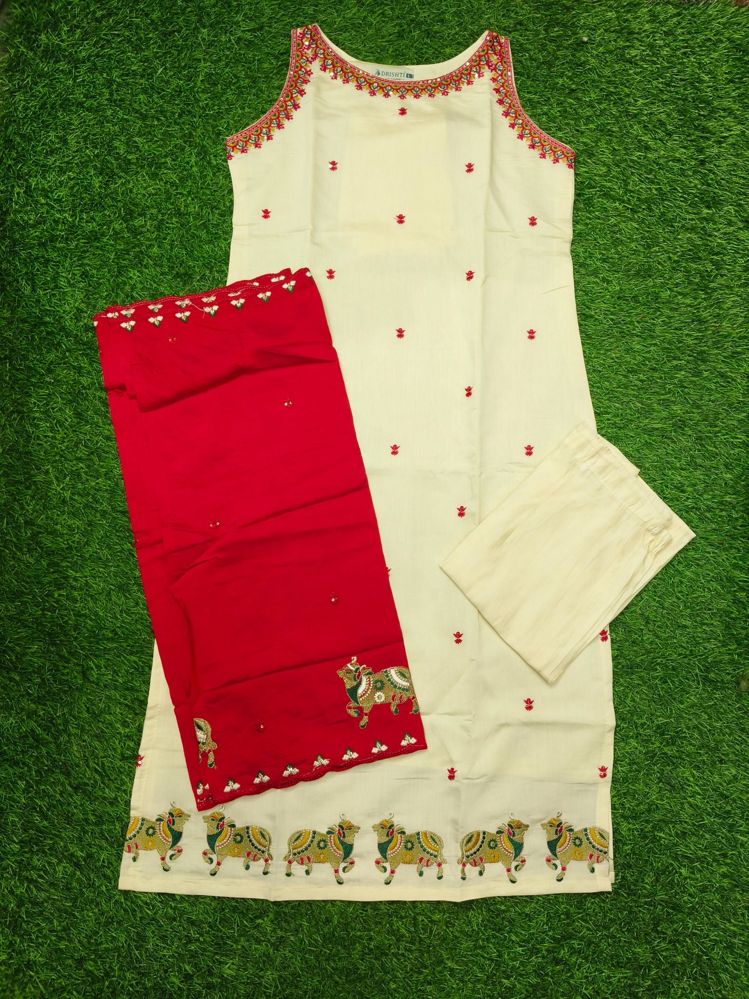 Women's Elegant Cream 3-Piece Embroidered Kurti Set