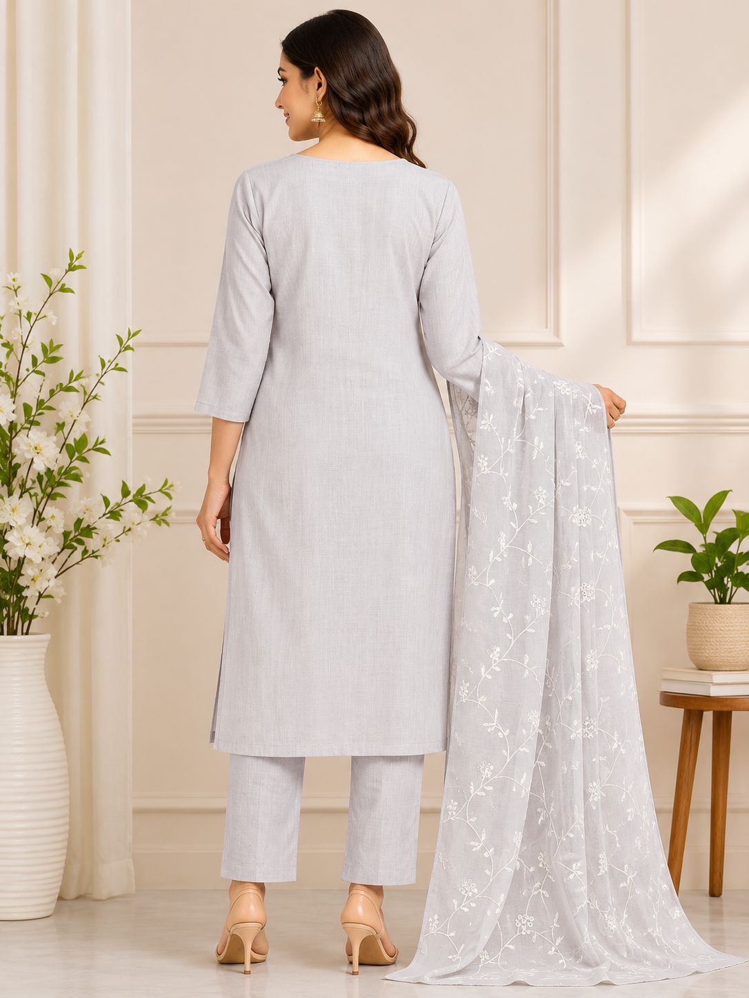 Women's Light Grey 3-Piece Kurti Set with Mirror Work and 3/4 Sleeves