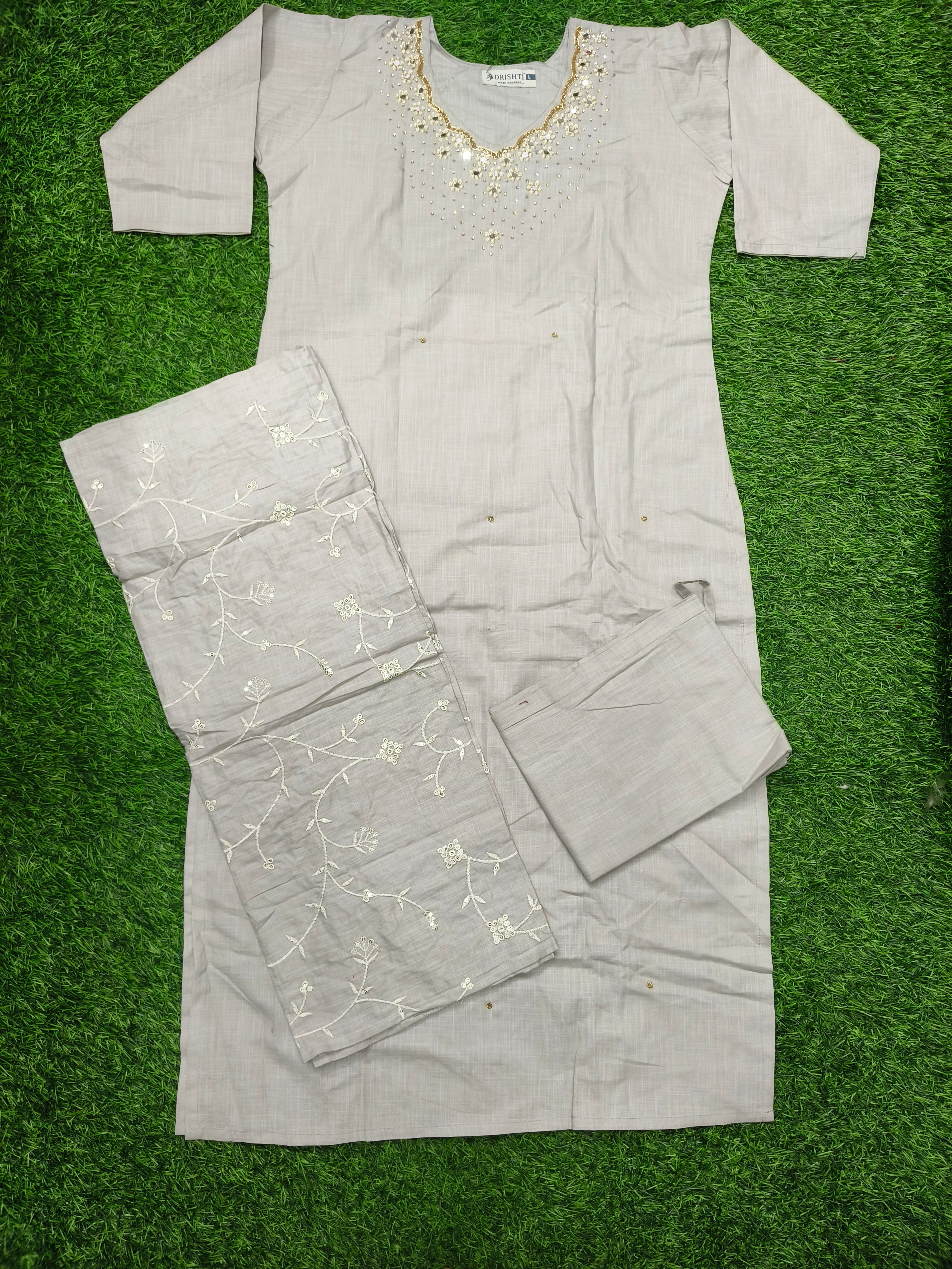 Women's Light Grey 3-Piece Kurti Set with Mirror Work and 3/4 Sleeves