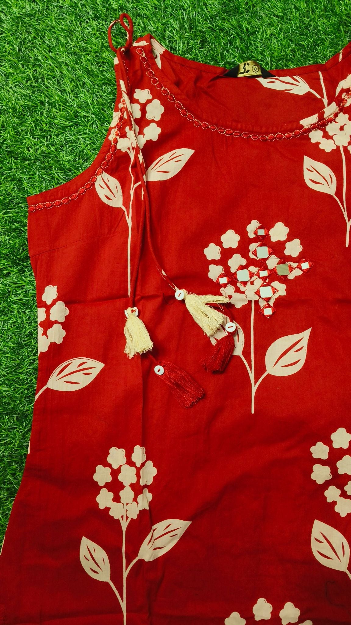 Vibrant Red and Off-White Floral Print Cotton 2-Piece Kurti Set