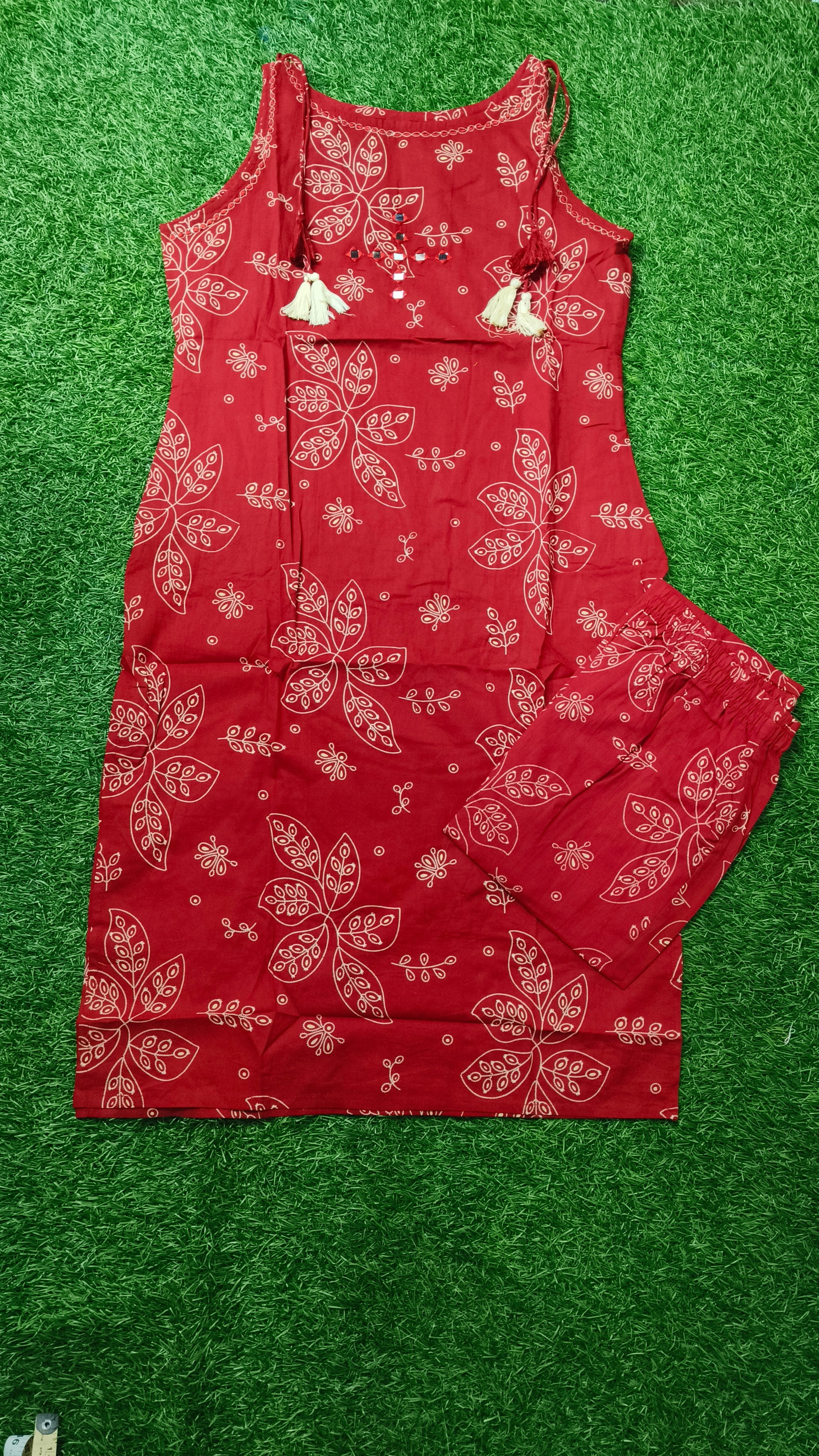 Elegant Maroon and Off-White Leaf Print Sleeveless Cotton 2-Piece Kurti Set