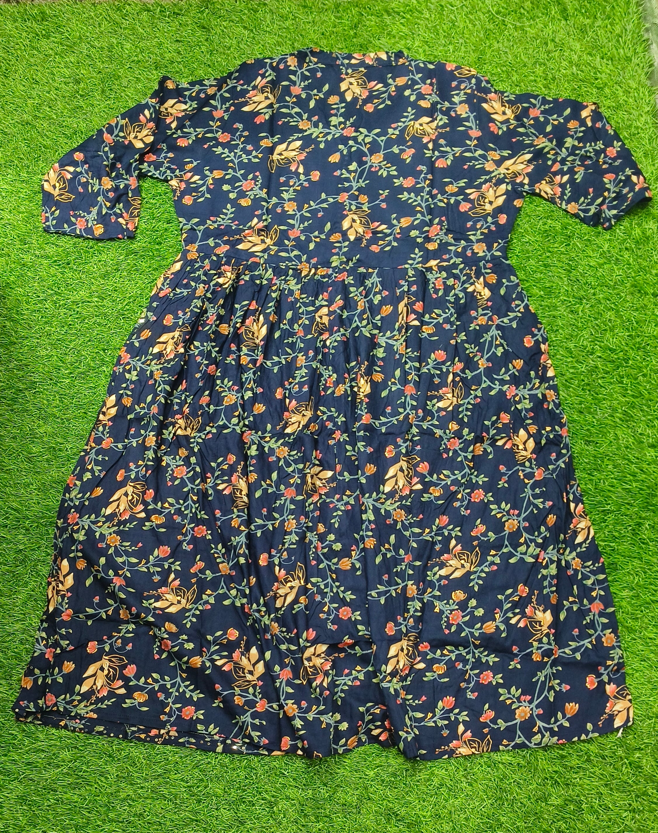 Elegant Dark green Floral Print Single Piece Kurti with Waist Tie