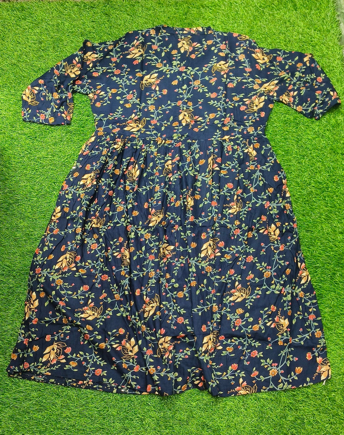 Elegant Dark green Floral Print Single Piece Kurti with Waist Tie