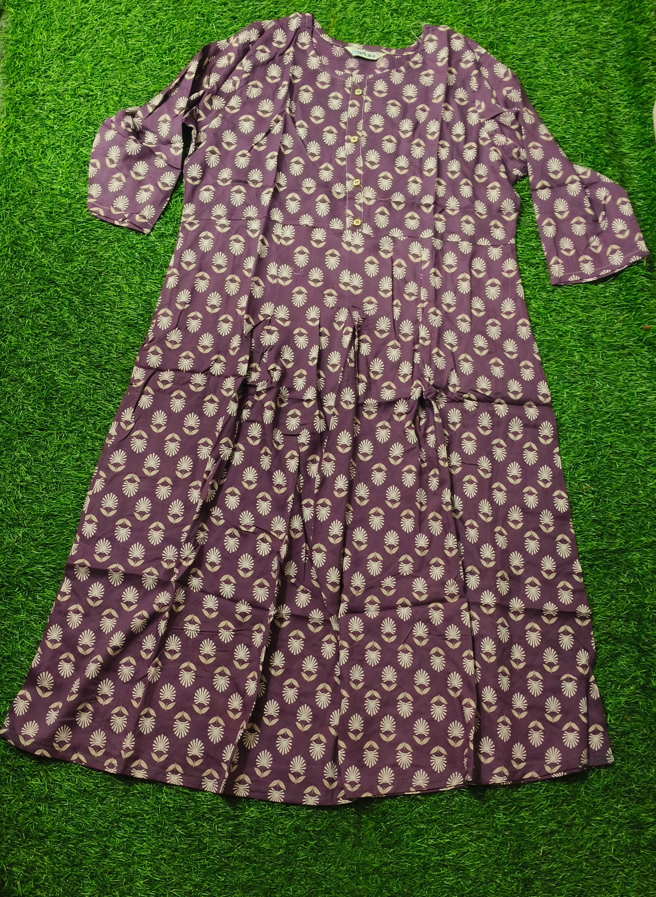 Elegant Plum Floral Print Single Piece Kurti with Front Buttons