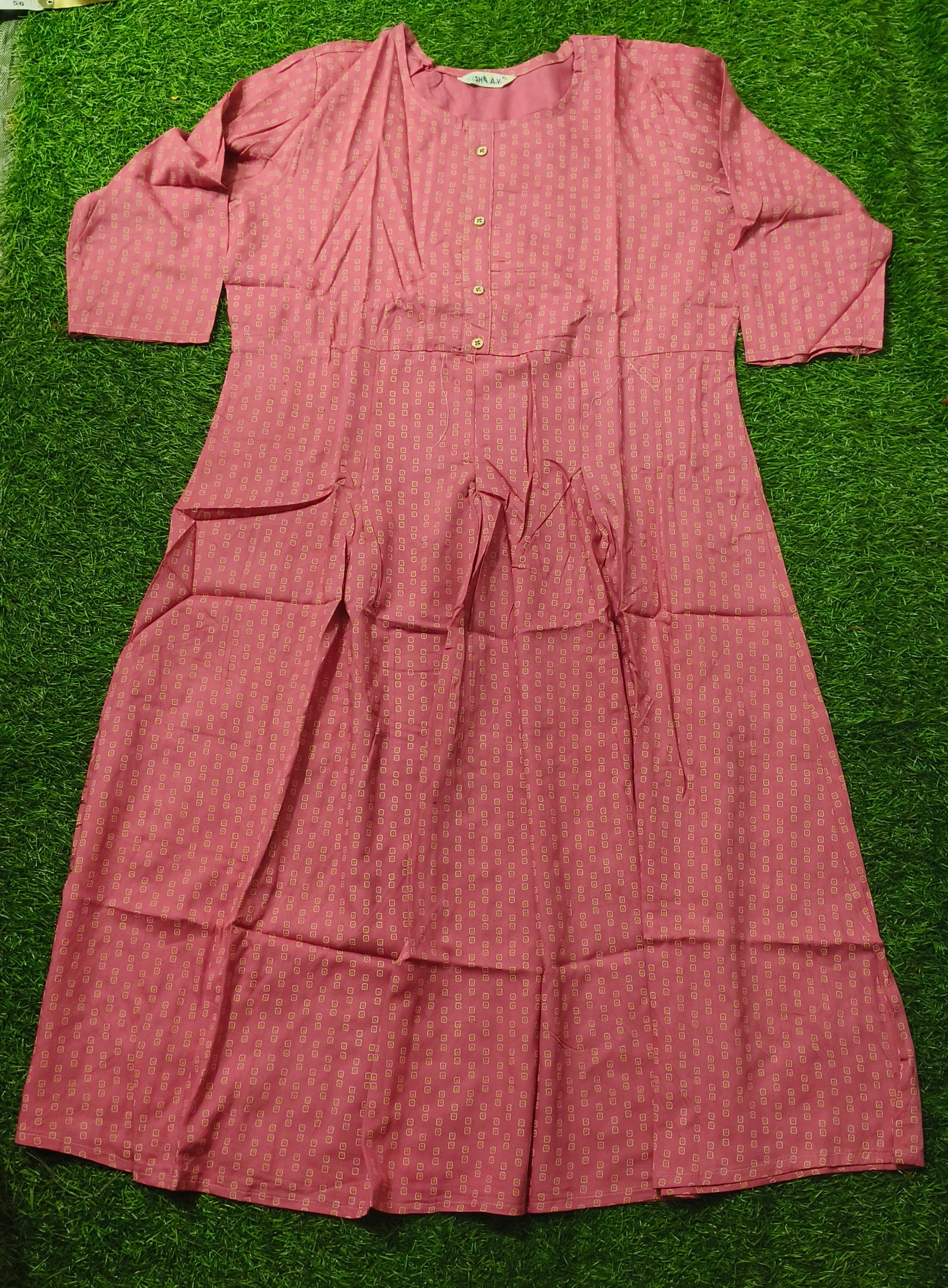 Elegant Pink Geometric Print Single Piece Kurti with Front Buttons