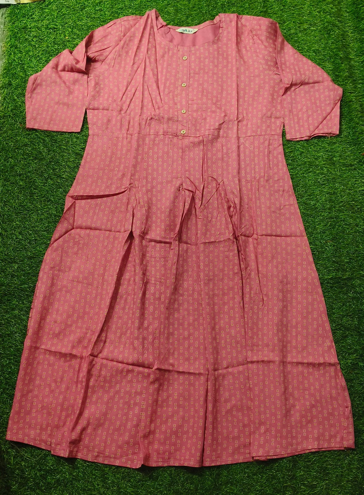 Elegant Pink Geometric Print Single Piece Kurti with Front Buttons