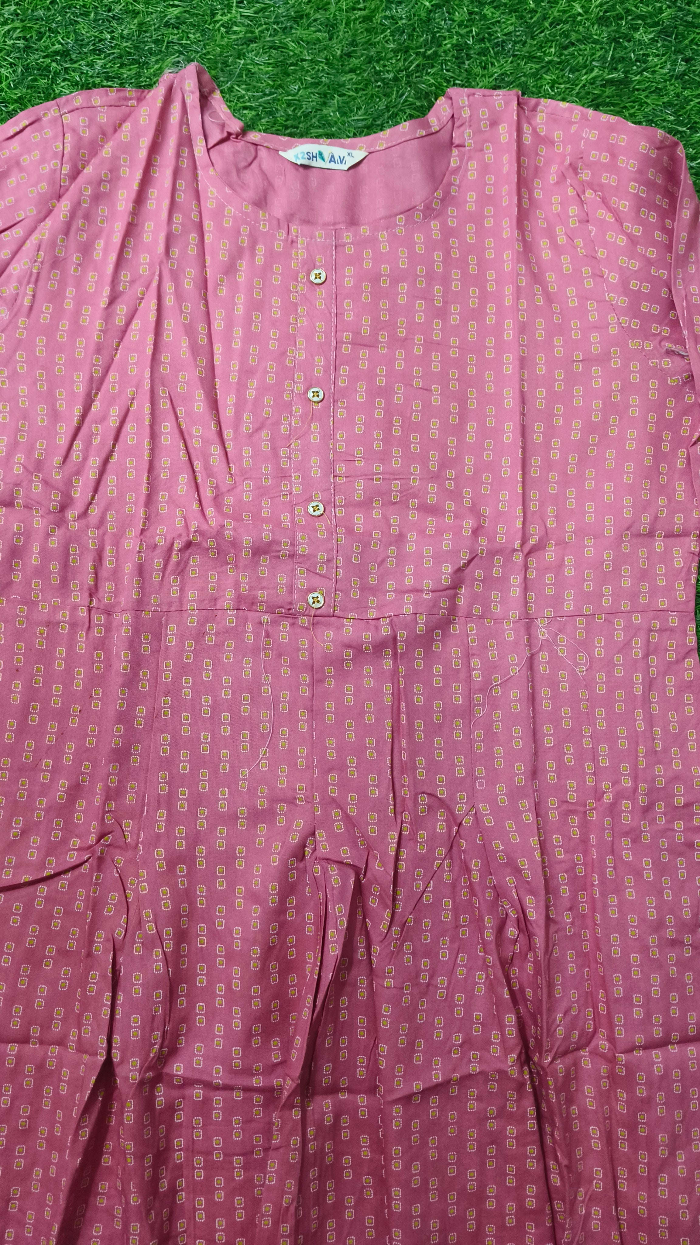 Elegant Pink Geometric Print Single Piece Kurti with Front Buttons