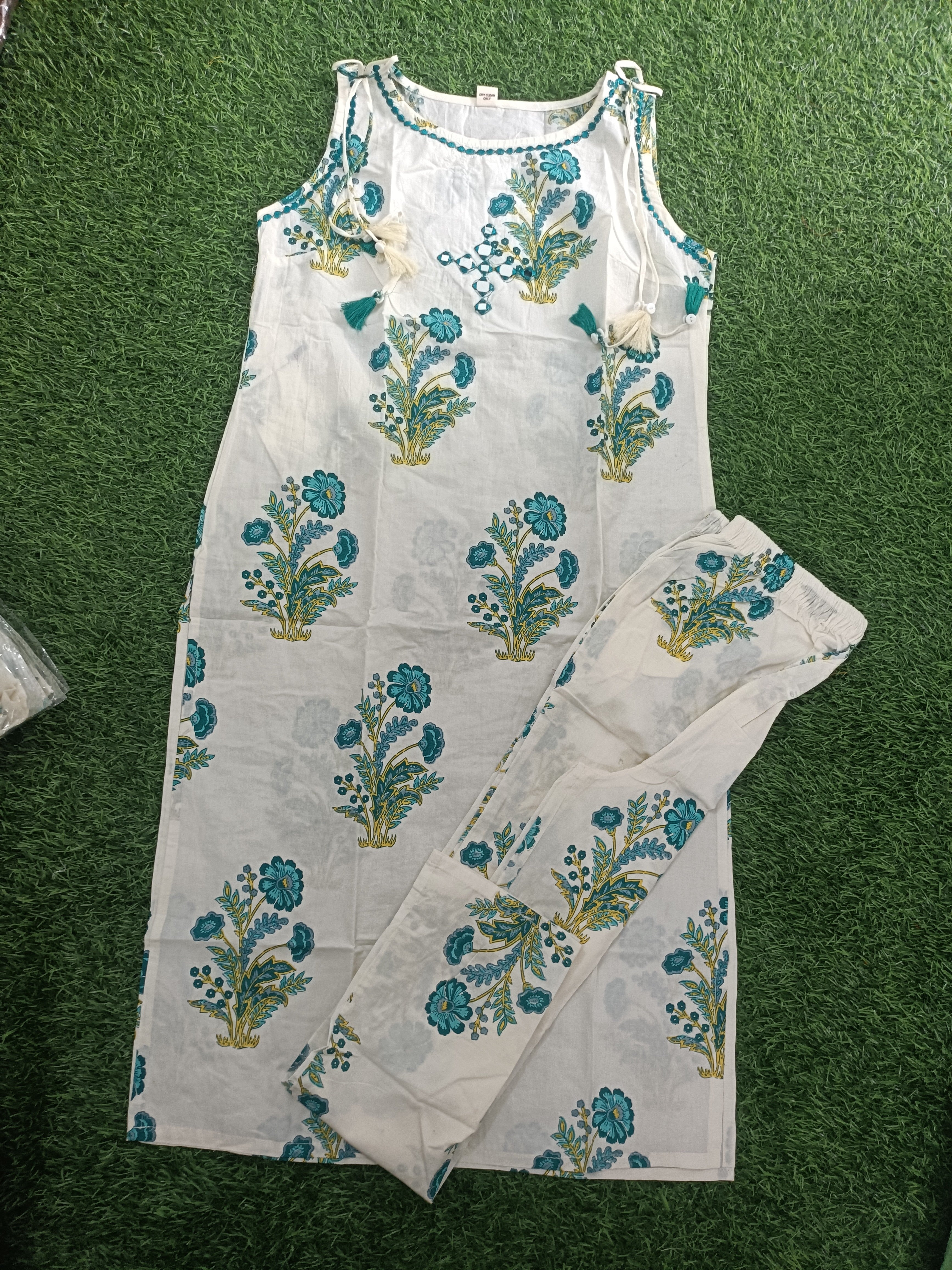 Elegant White and Teal Green Floral Printed Sleeveless Cotton 2-Piece Set