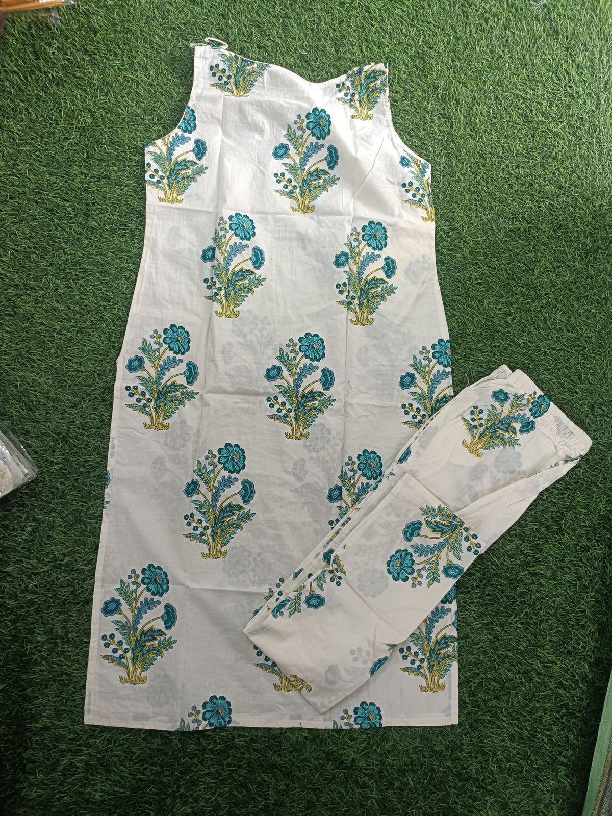 Elegant White and Teal Green Floral Printed Sleeveless Cotton 2-Piece Set