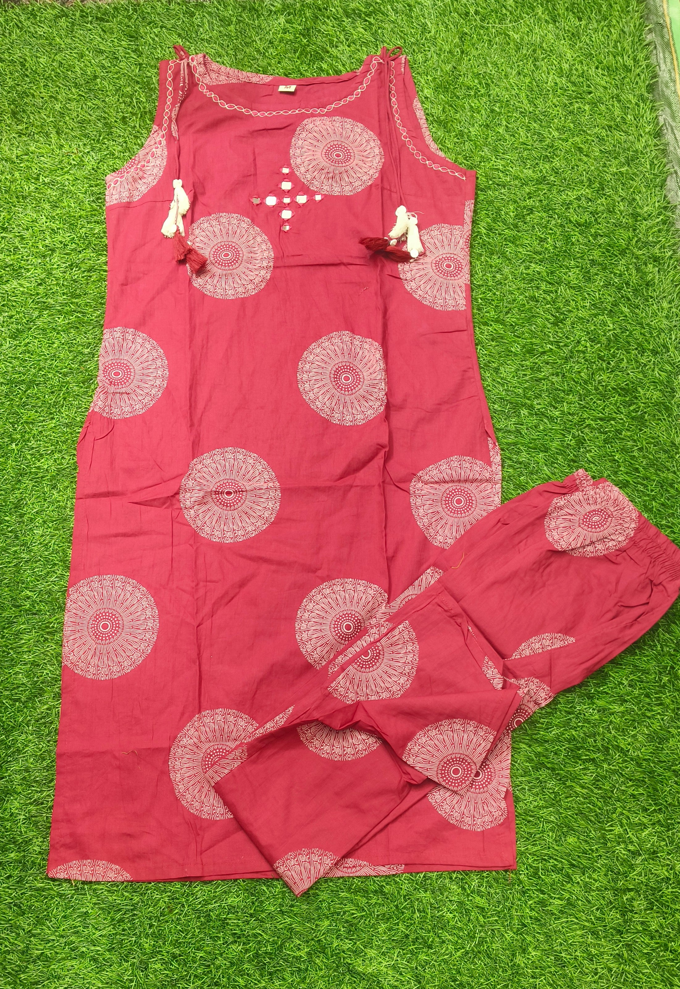 Vibrant Magenta and Off-White Circular Print Sleeveless Cotton 2-Piece Kurti Set