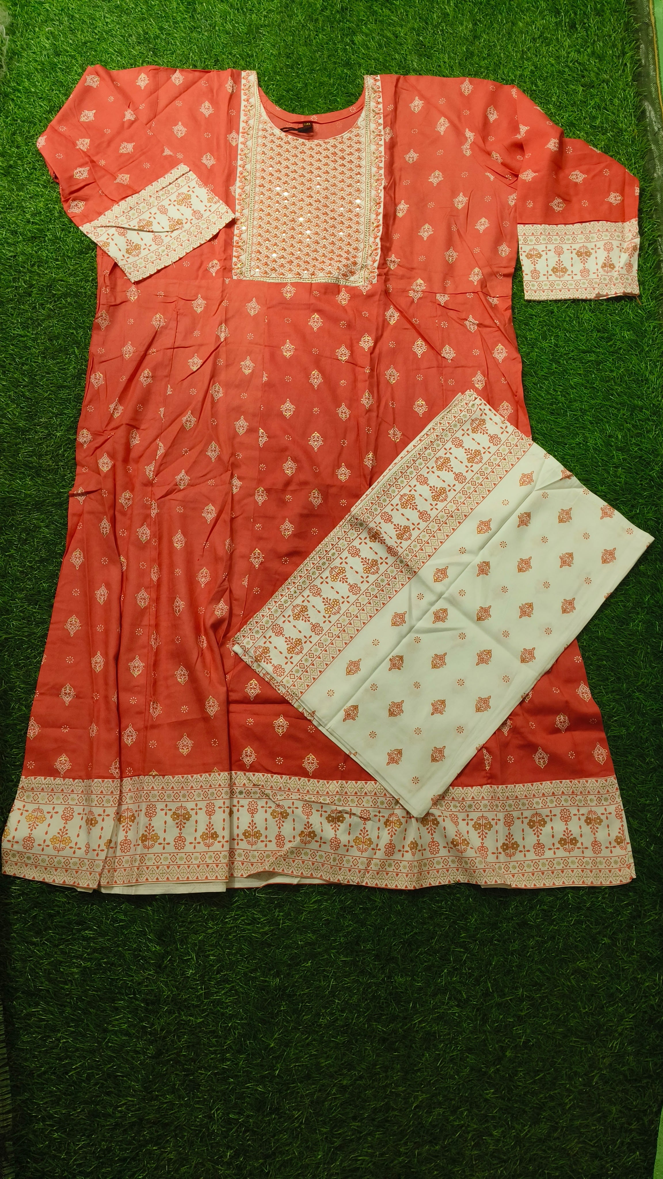 Elegant Dusty Pink Embroidered Single Piece Tiered Kurti