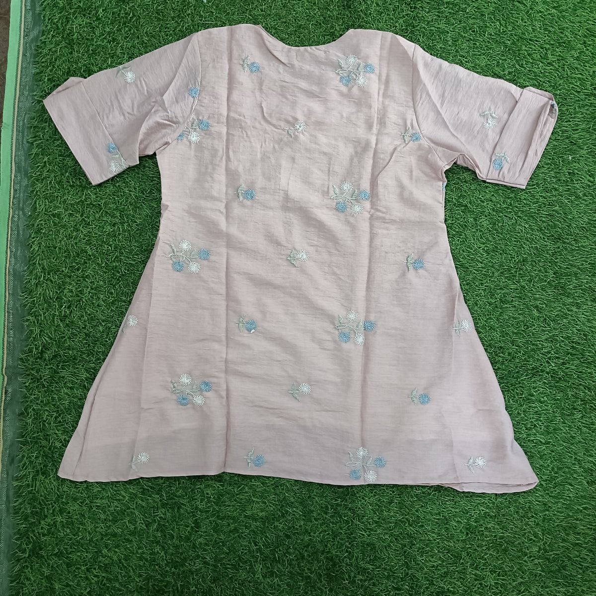 Women’s Dusty Pink Floral Embroidered A-Line Kurti with Notch Neck