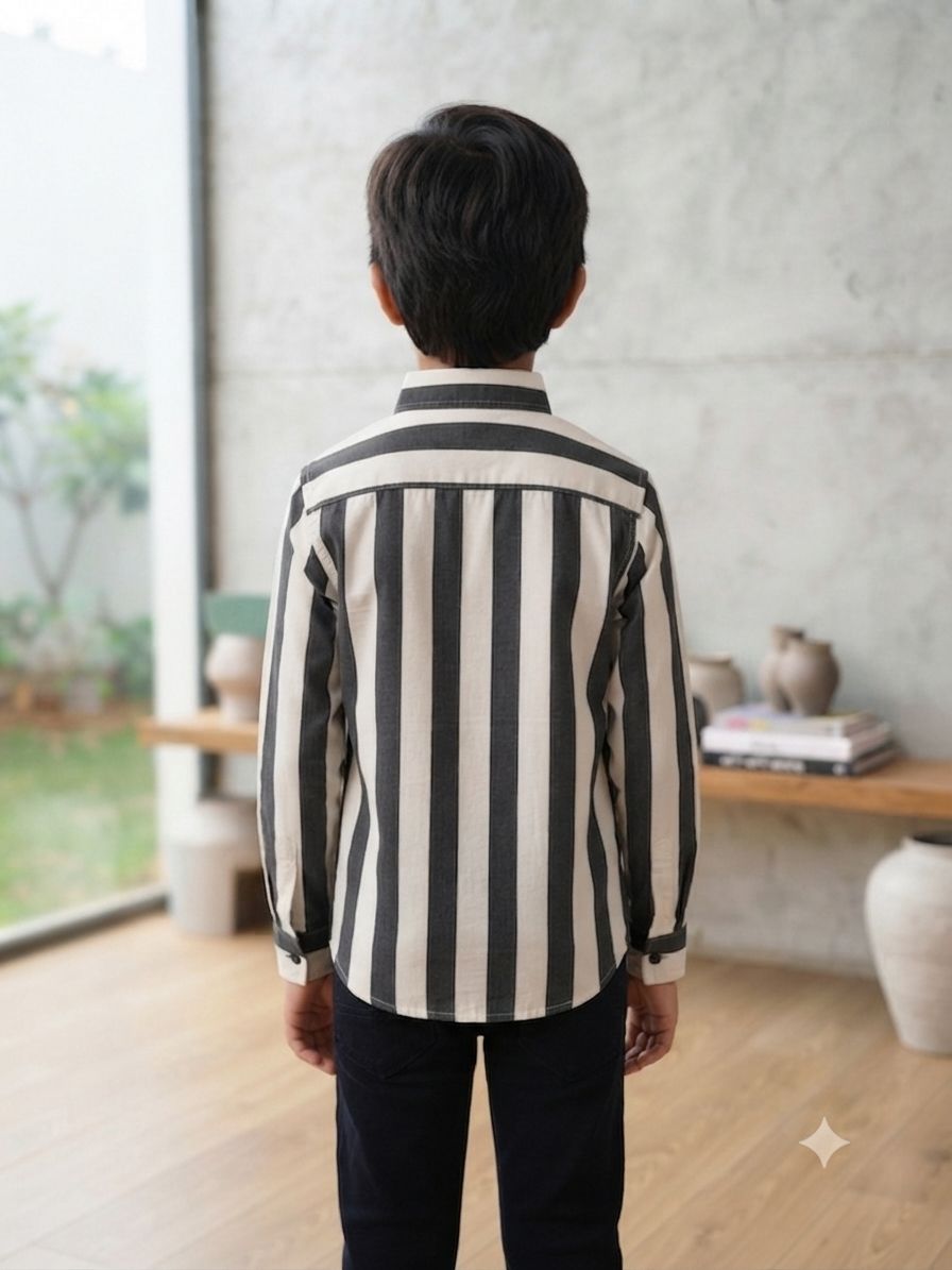 Boys Striped Long Sleeve Button Down Shirt (Black and White)