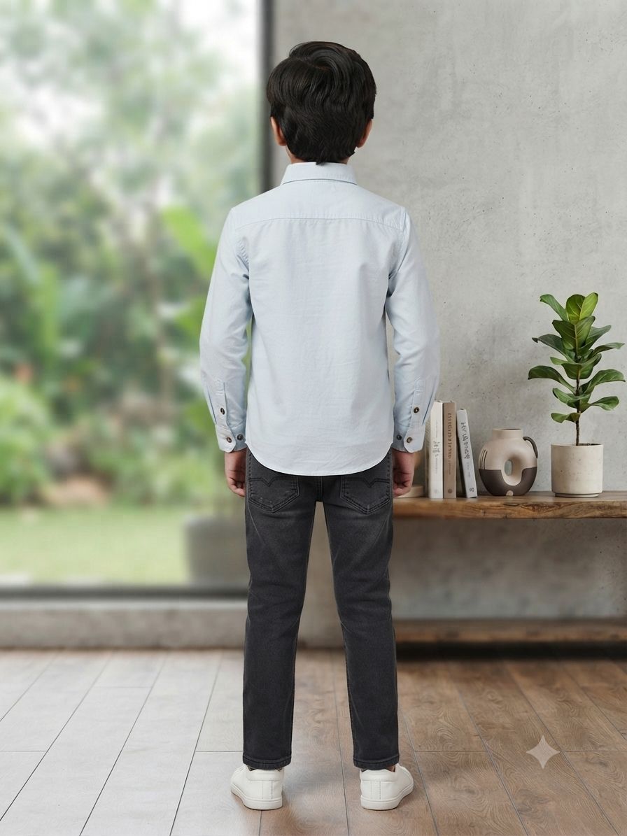 Boys Solid Short Sleeve Button Down Shirt (Light Blue)