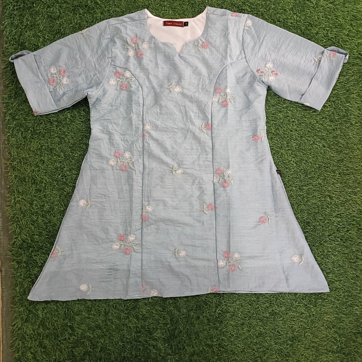 Women’s Light Grey Floral Embroidered A-Line Kurti with Notch Neck
