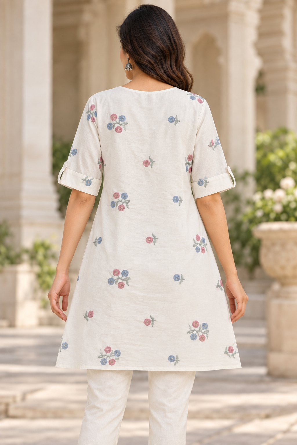 Teen Colours Off-White Floral Embroidered Casual Cotton Kurti / Tunic