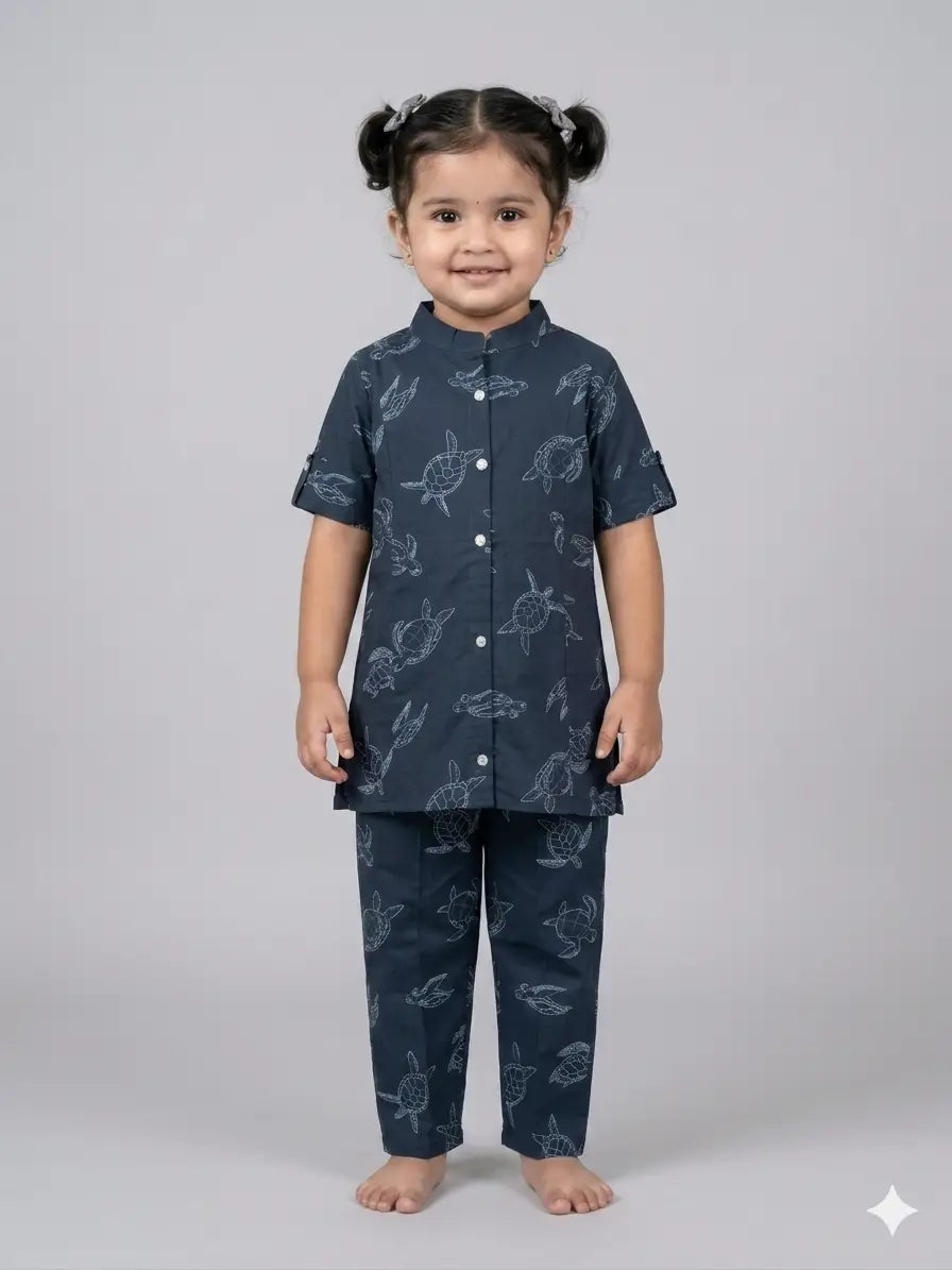 Girls Navy Blue Turtle Printed Cotton  Set  kurthi & Pant