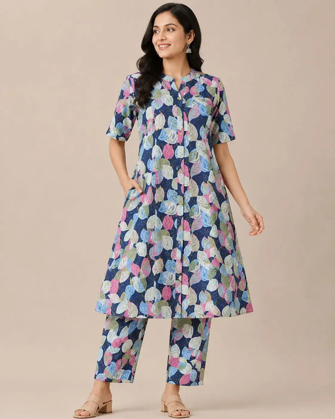 Women's 3/4 sleeves Navy Blue Leaf Printed Kurti & Pant Co-Ord Set